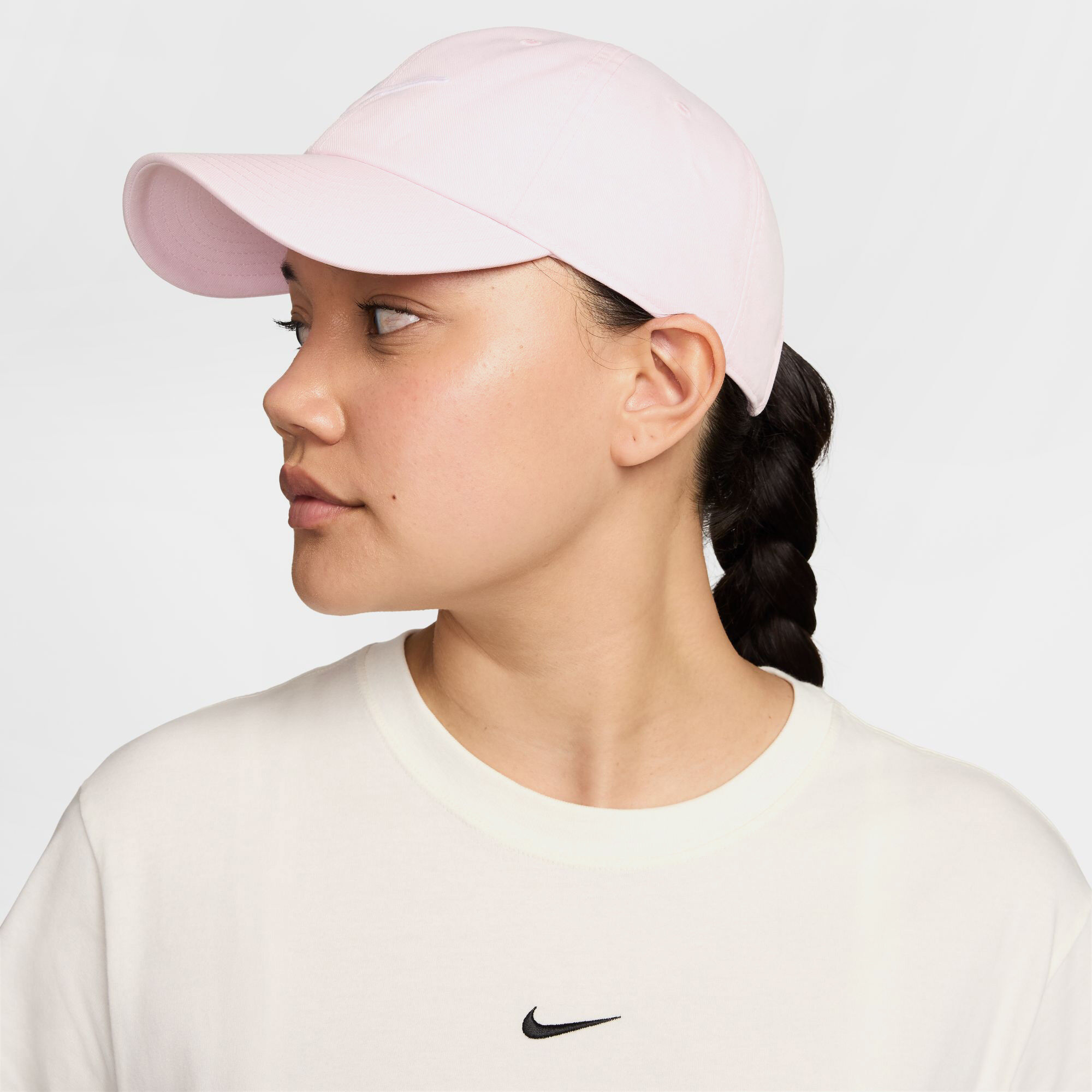 نايكي كلوب image number 4