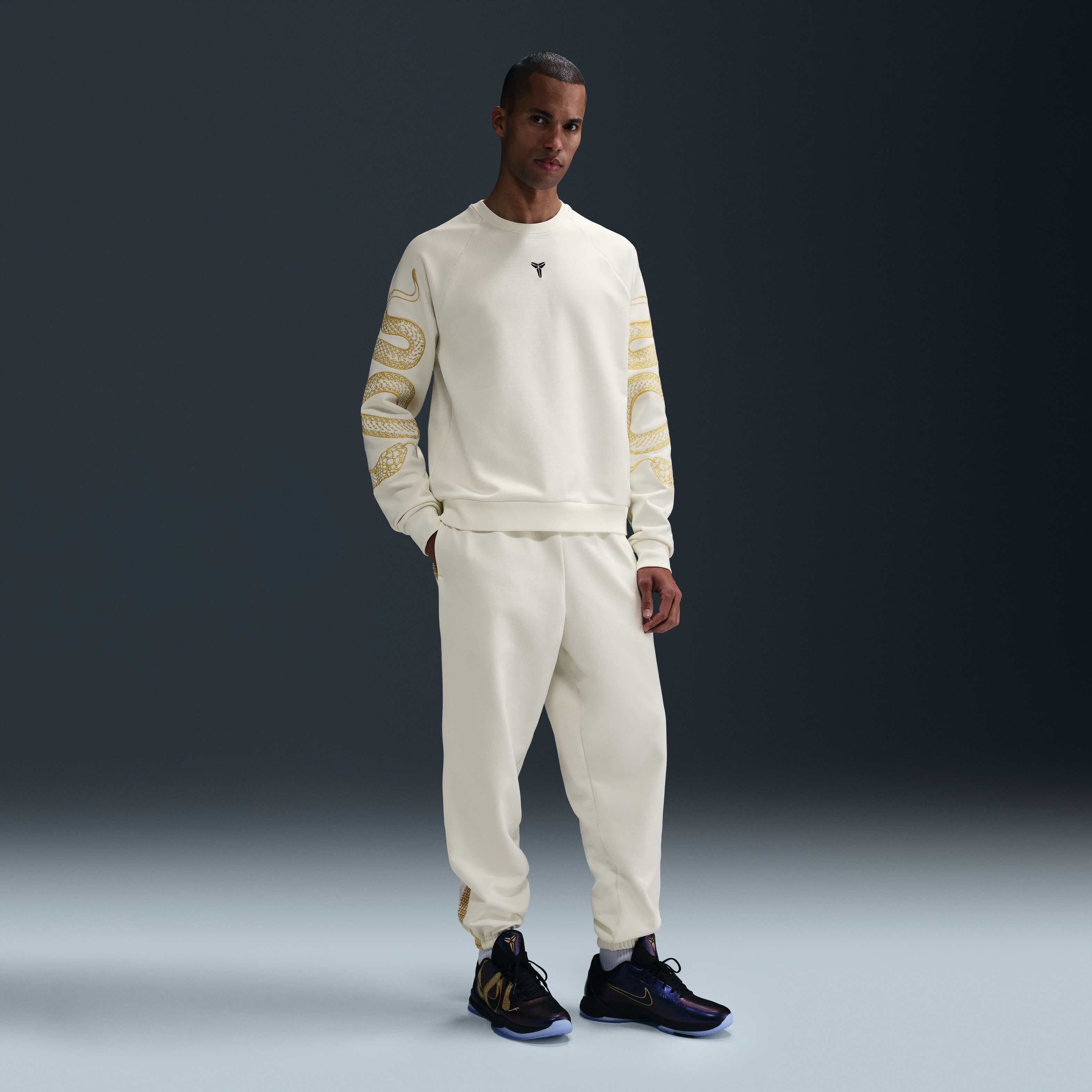 Buy Kobe Therma-FIT Basketball Crew - Sail/Black | Nike Buy Kobe Therma-FIT Basketball Crew - Sail/Black | Nike
