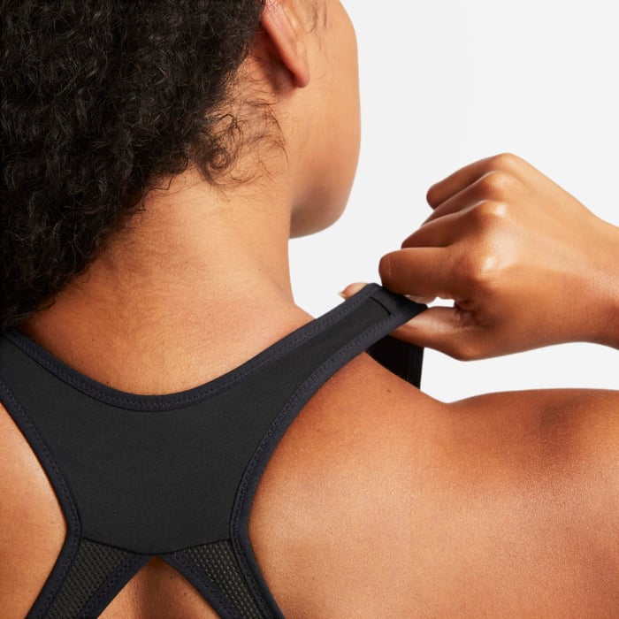 نايكي سووش image number 4 نايكي سووش image number 4