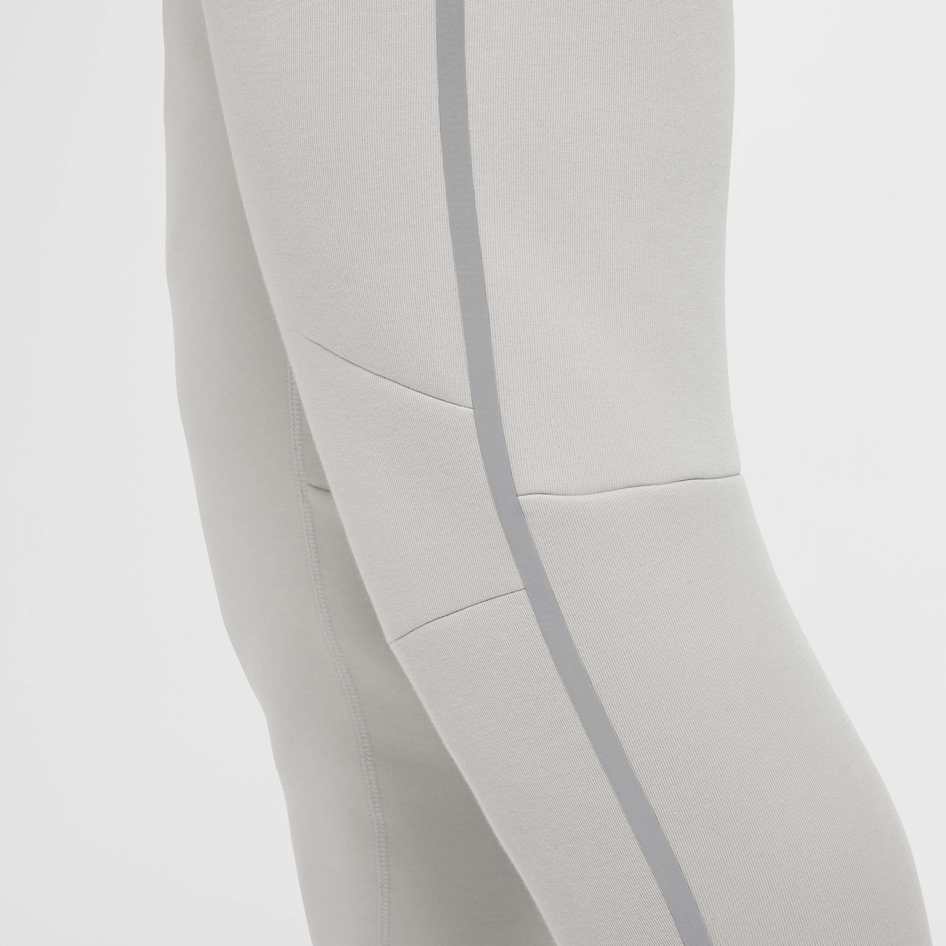 نايكي تك image number 4