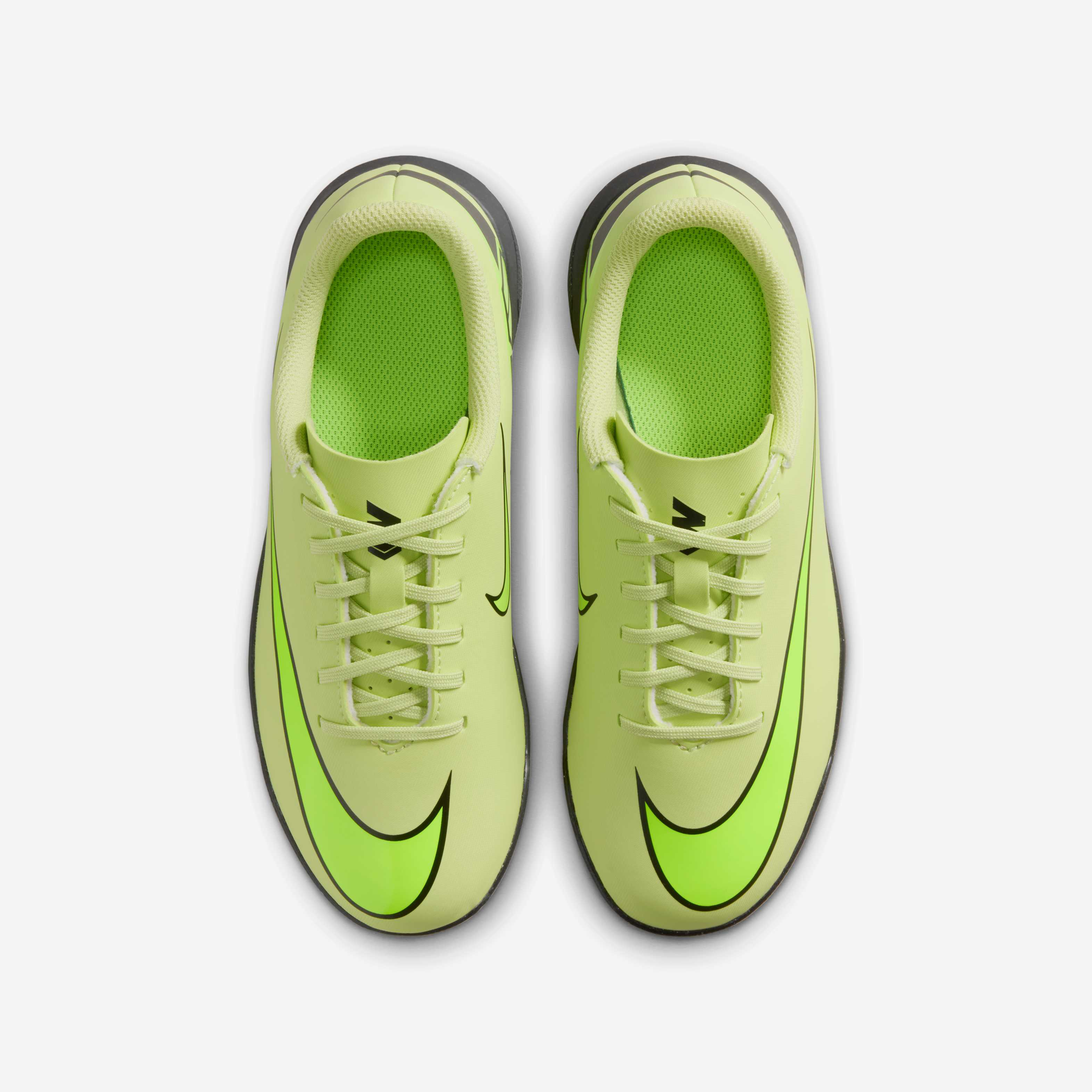 Nike Jr. Mercurial Vapor 16 Club image number 3
