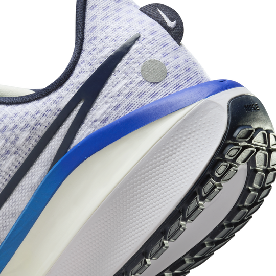 Shop Vomero 17 Men s Road Running Shoes Nike KSA