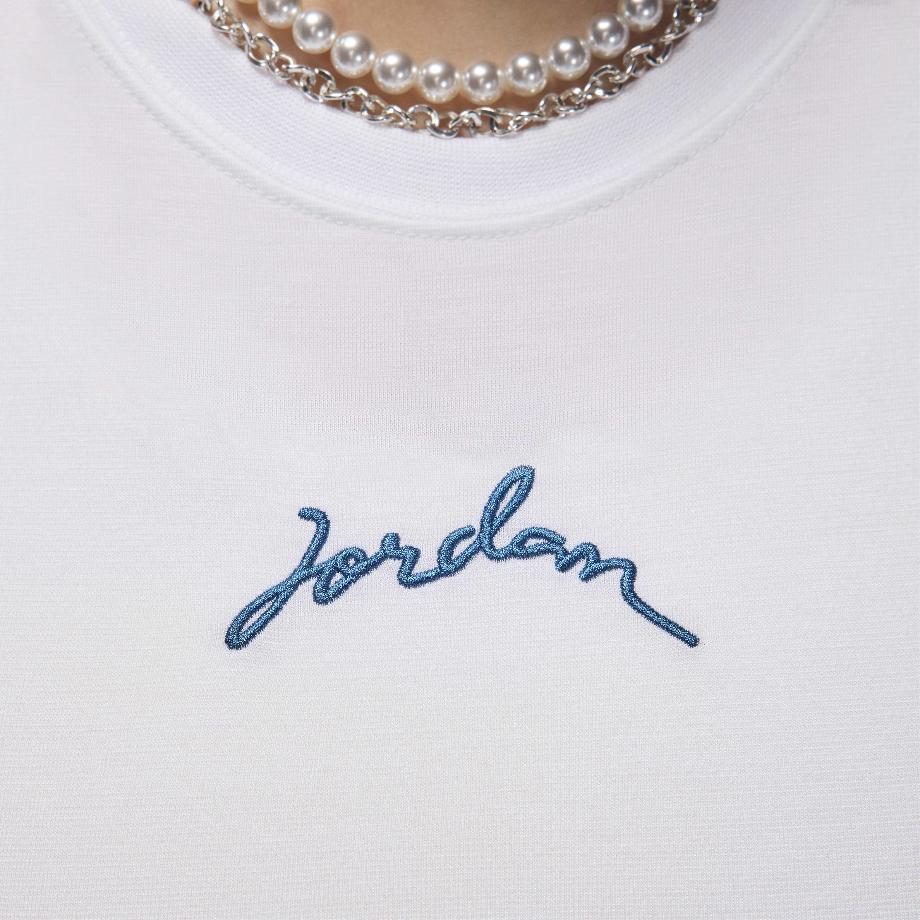 Jordan image number 3