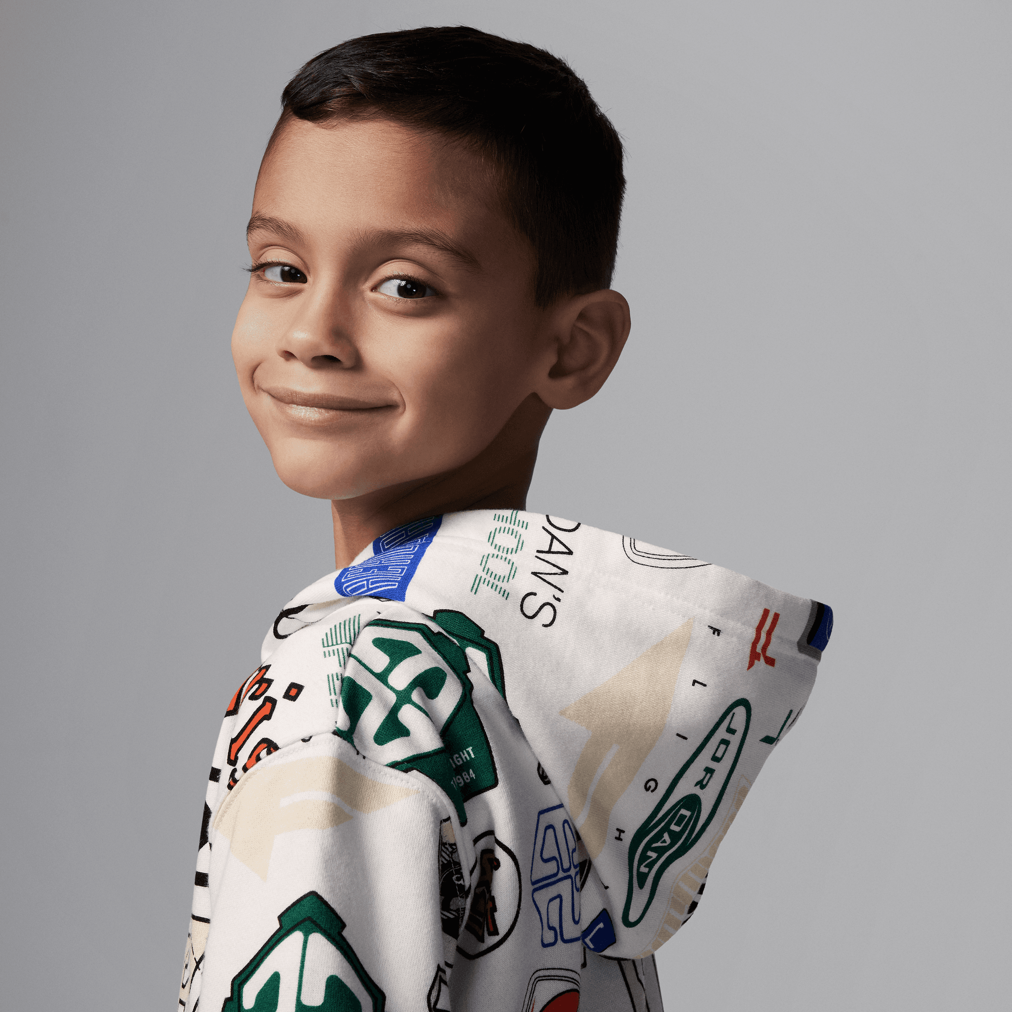 Jordan Essentials image number 2