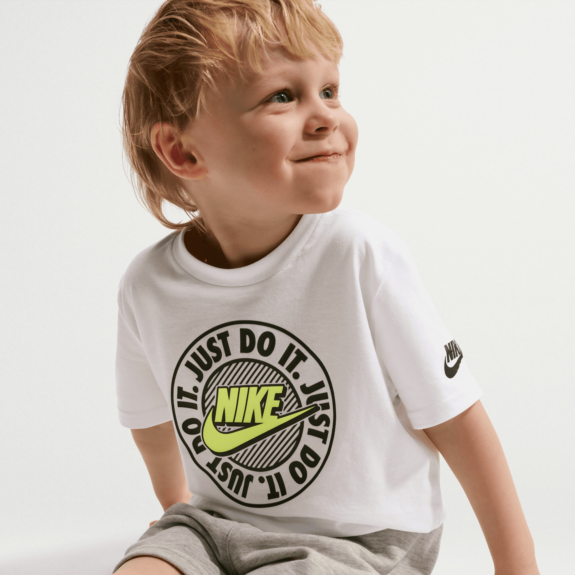 Nike Sportswear image number 6