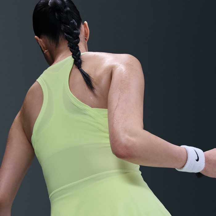 نايكي فيكتوري image number 2 نايكي فيكتوري image number 2