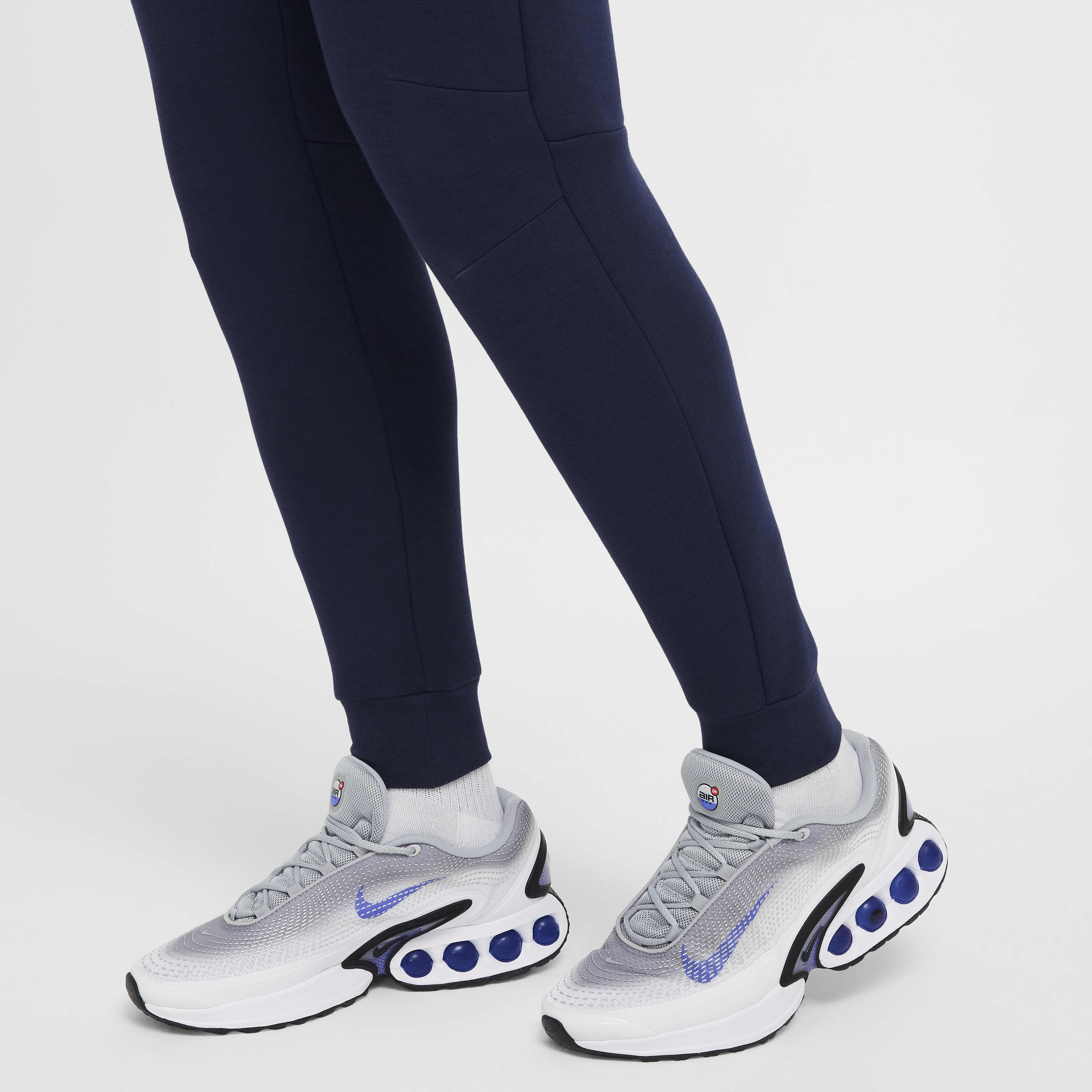 نايكي تك image number 6