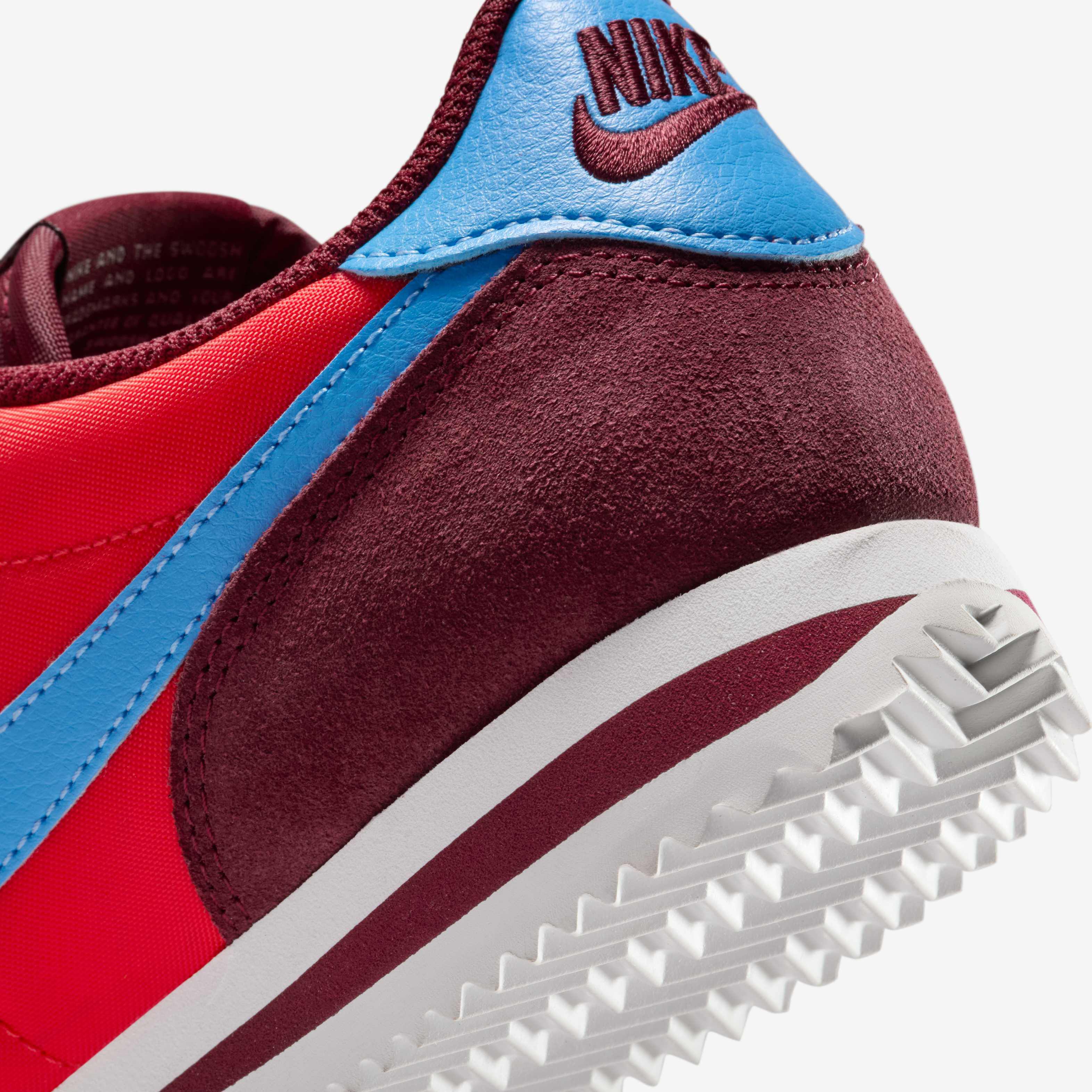 Nike Cortez Textile image number 7