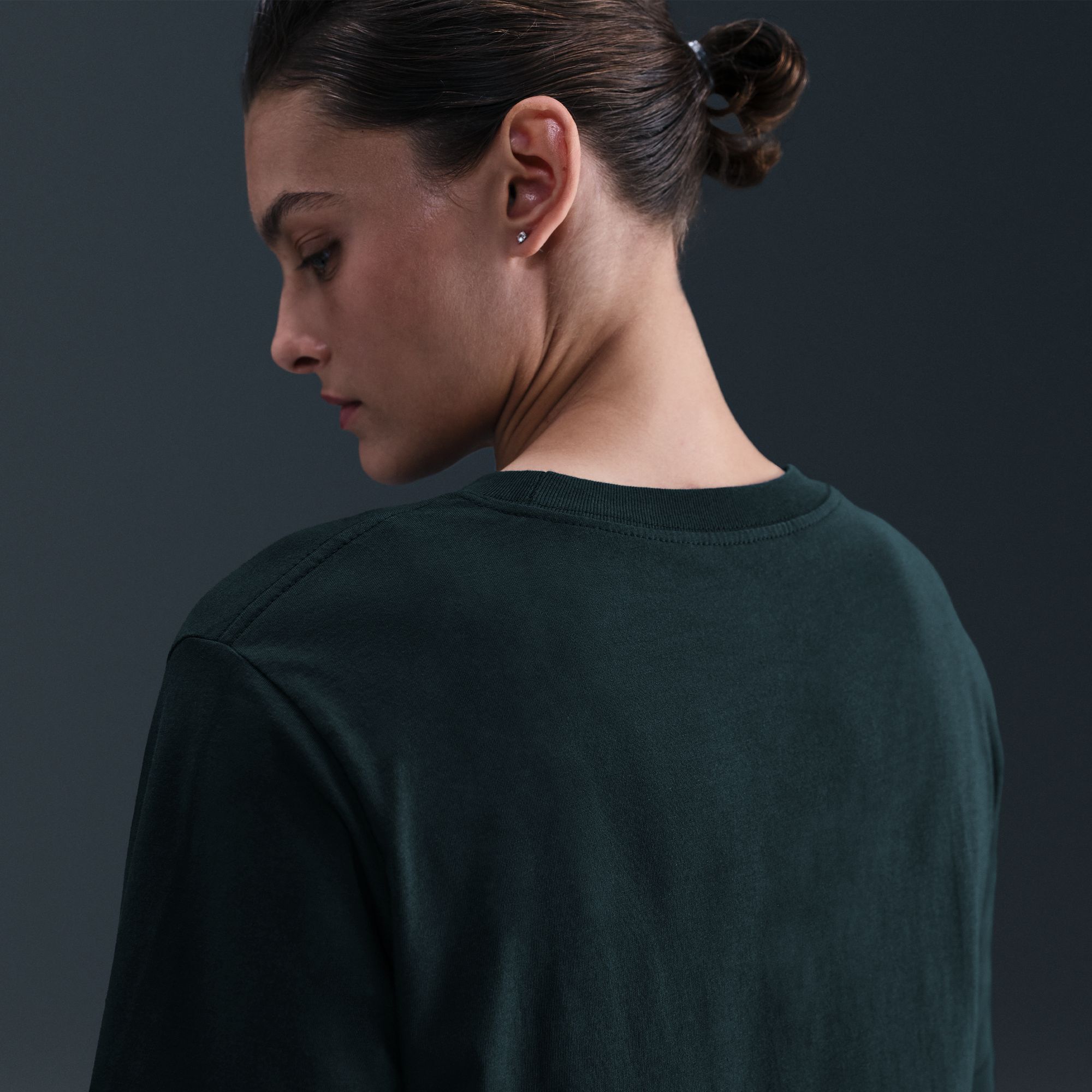 Nike Sportswear Essential image number 8