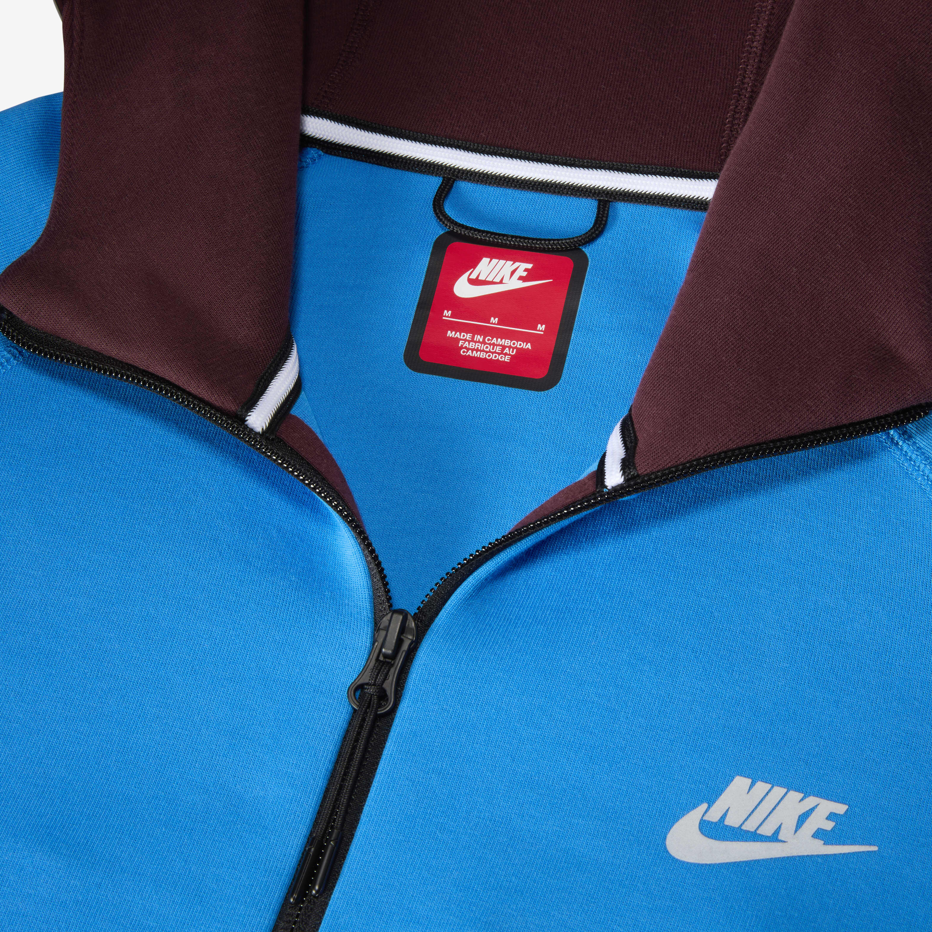 Nike Tech Windrunner image number 3