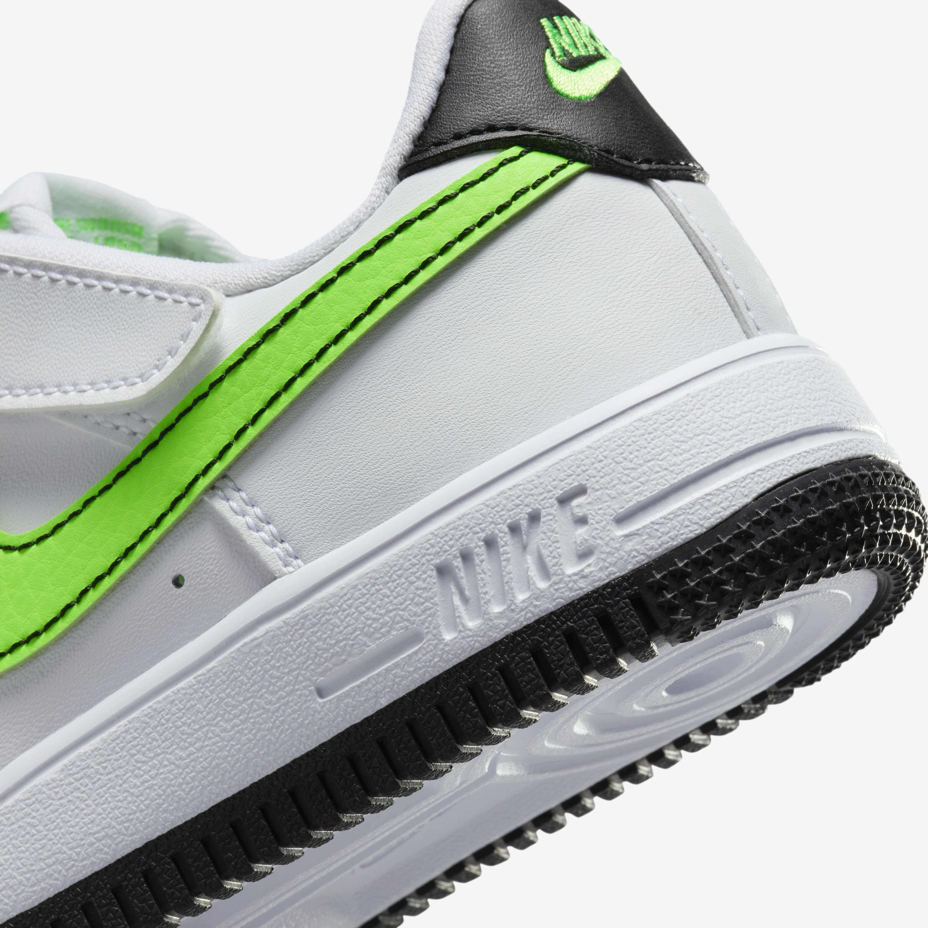 Air force 1 white/black/green strike velcro swoosh cheap