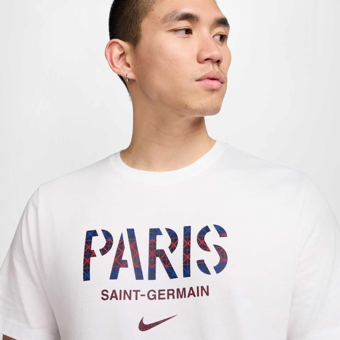 Paris Saint-Germain image number 2 Paris Saint-Germain image number 2