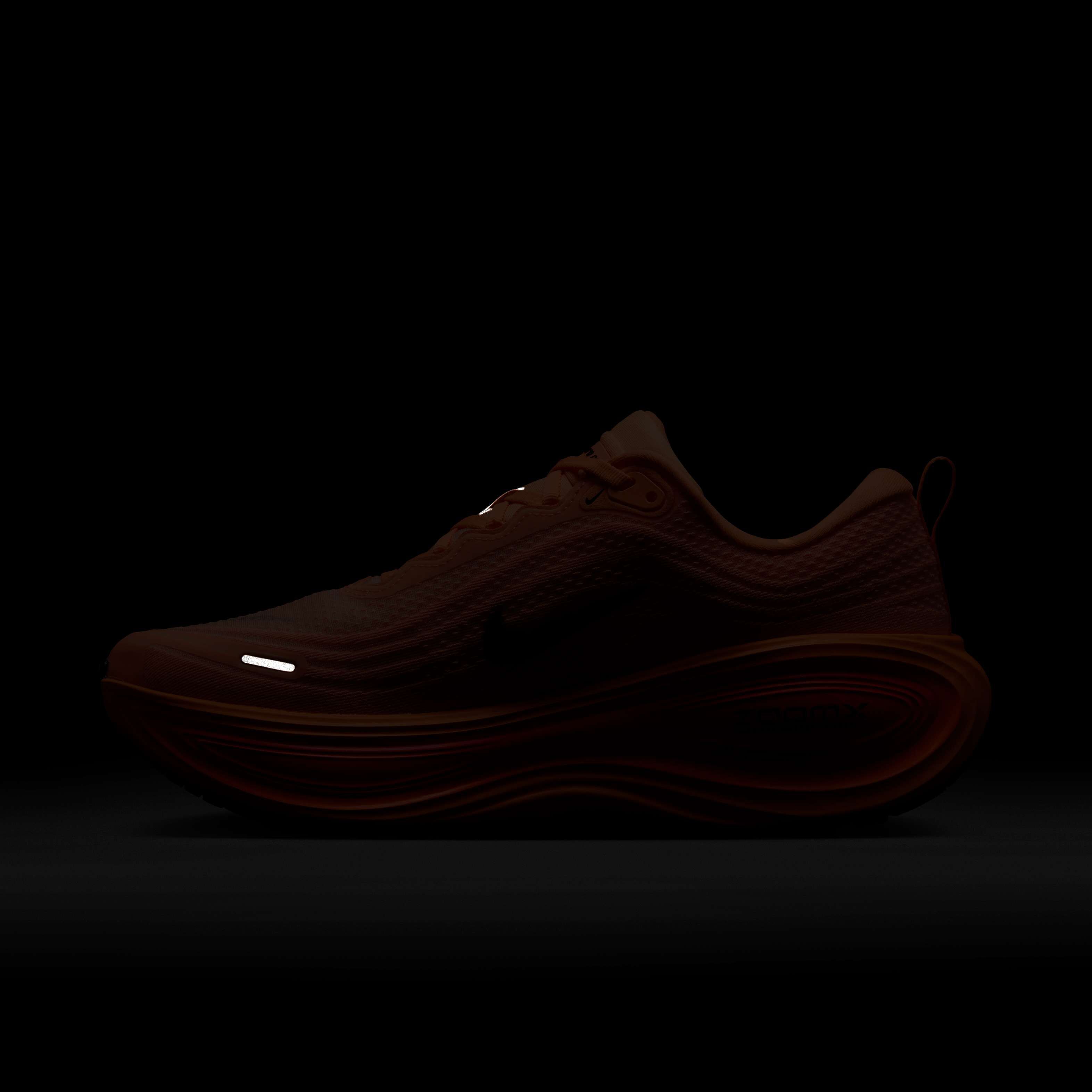 Nike Vomero Plus image number 11