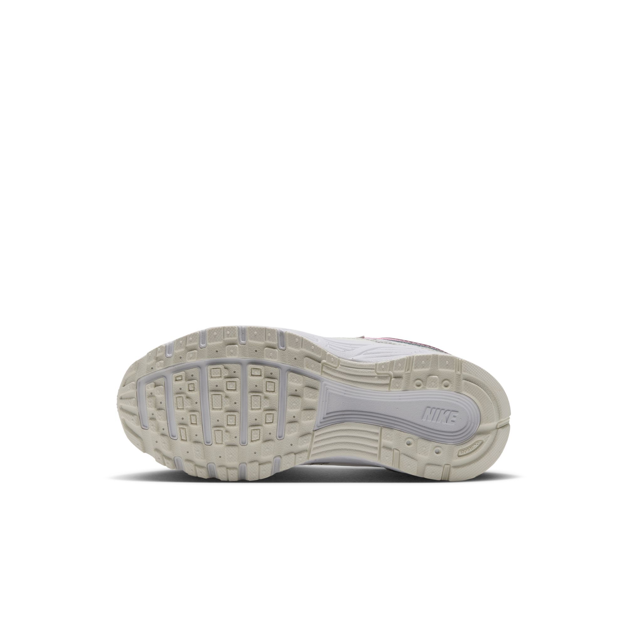 Nike P-6000 image number 8