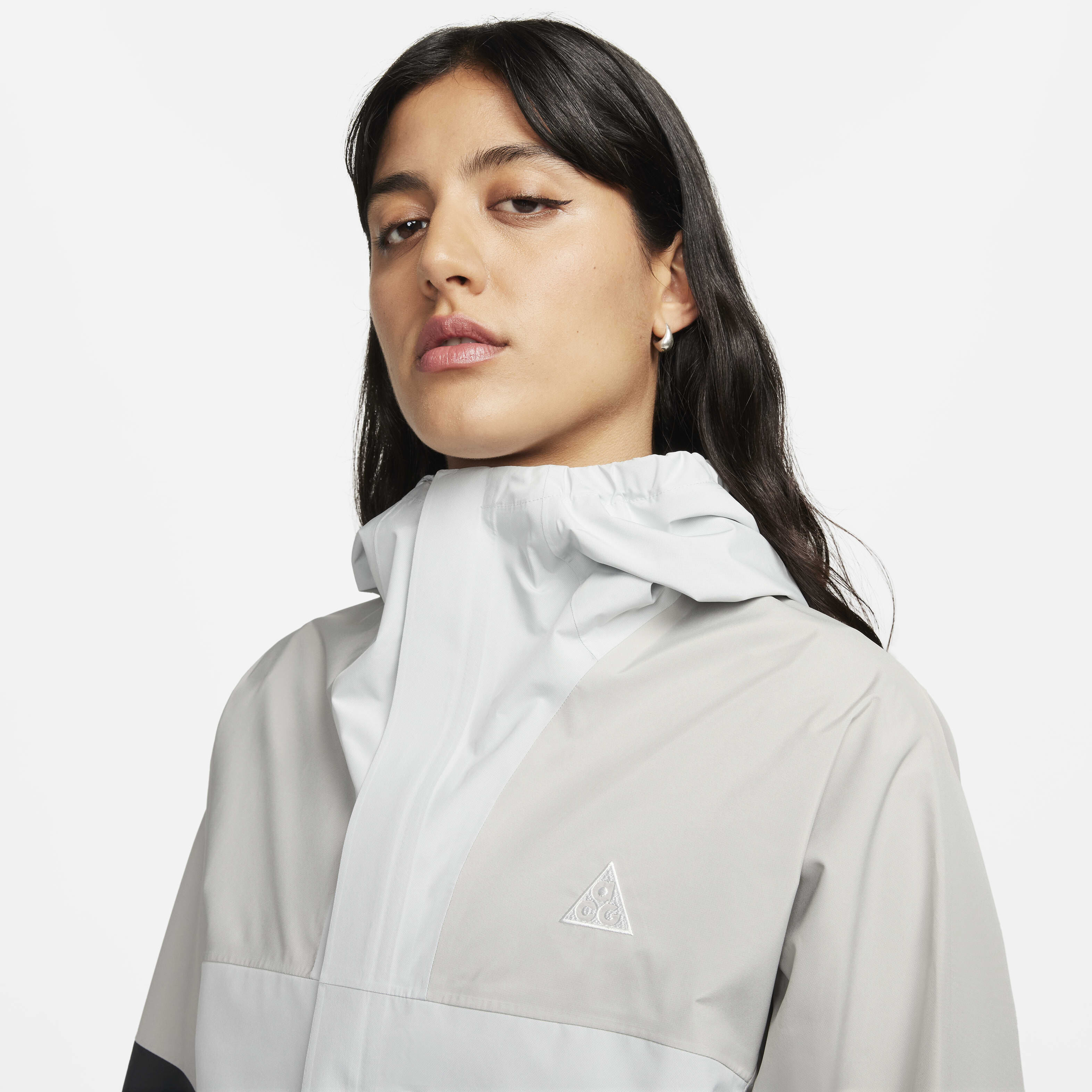 Nike women's water resistant jacket sales