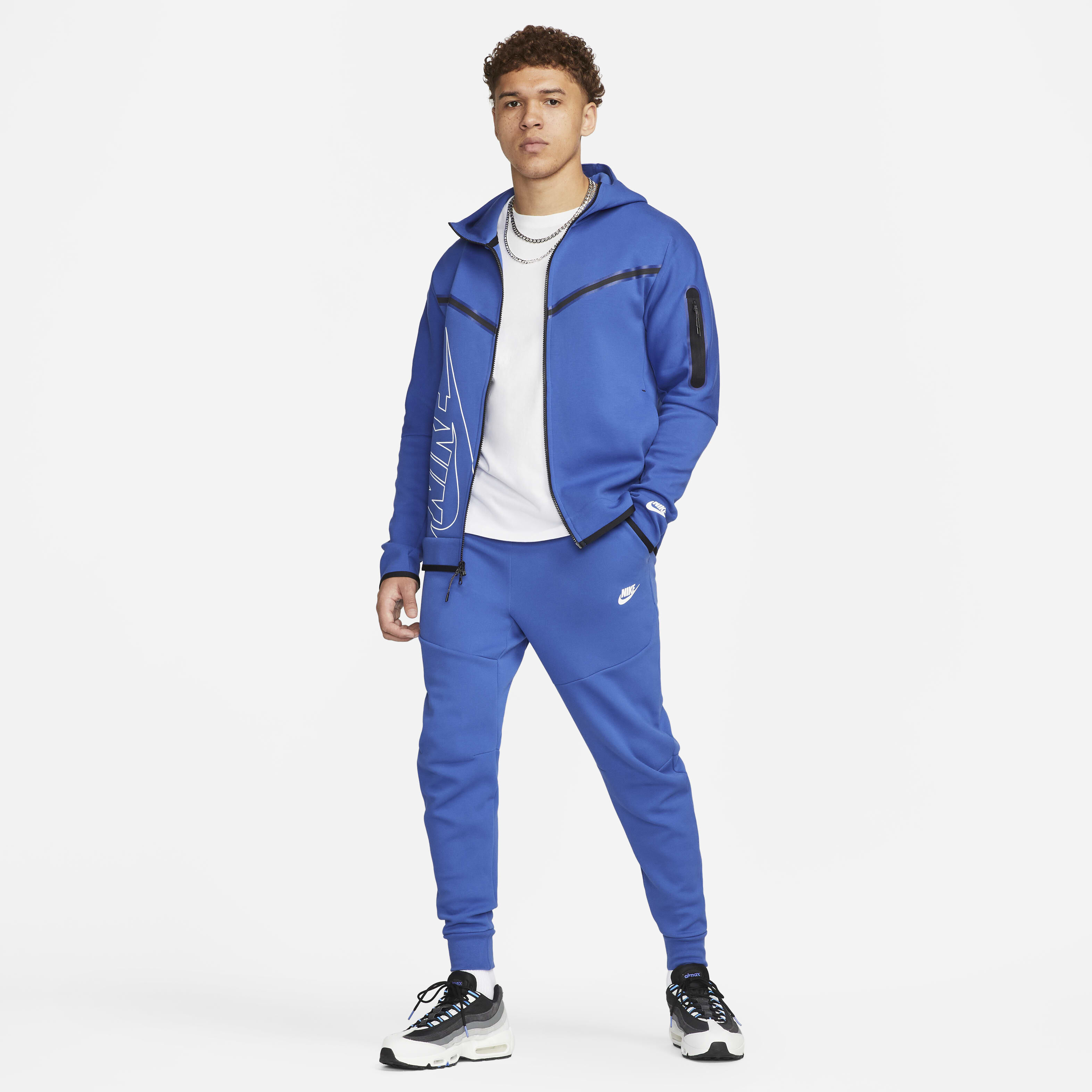 نايكي سبورتسوير تَك فليس image number 6