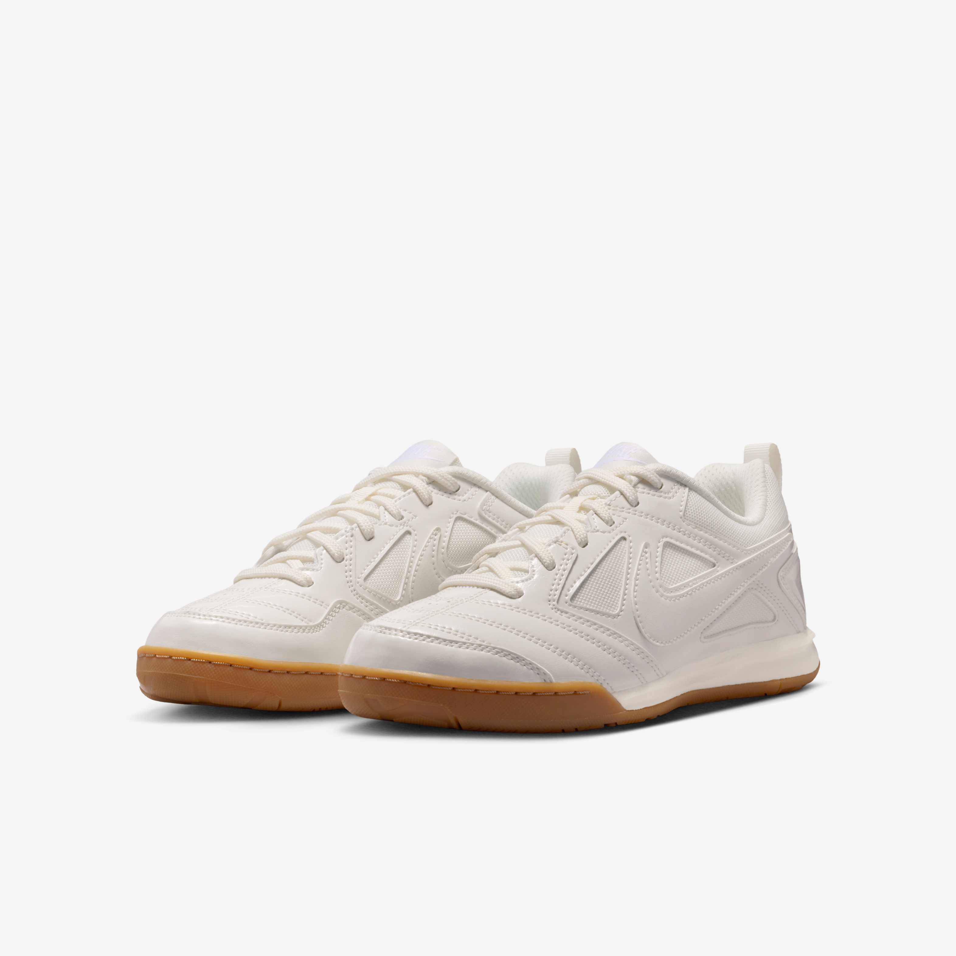 نايكي جاتو LV8 image number 4