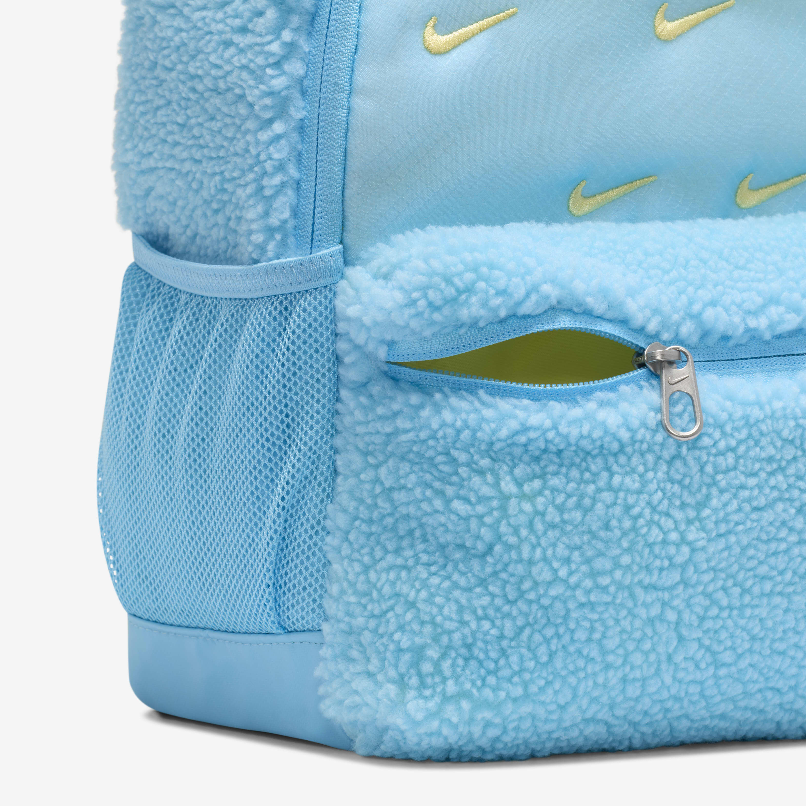 Nike Brasilia JDI image number 5