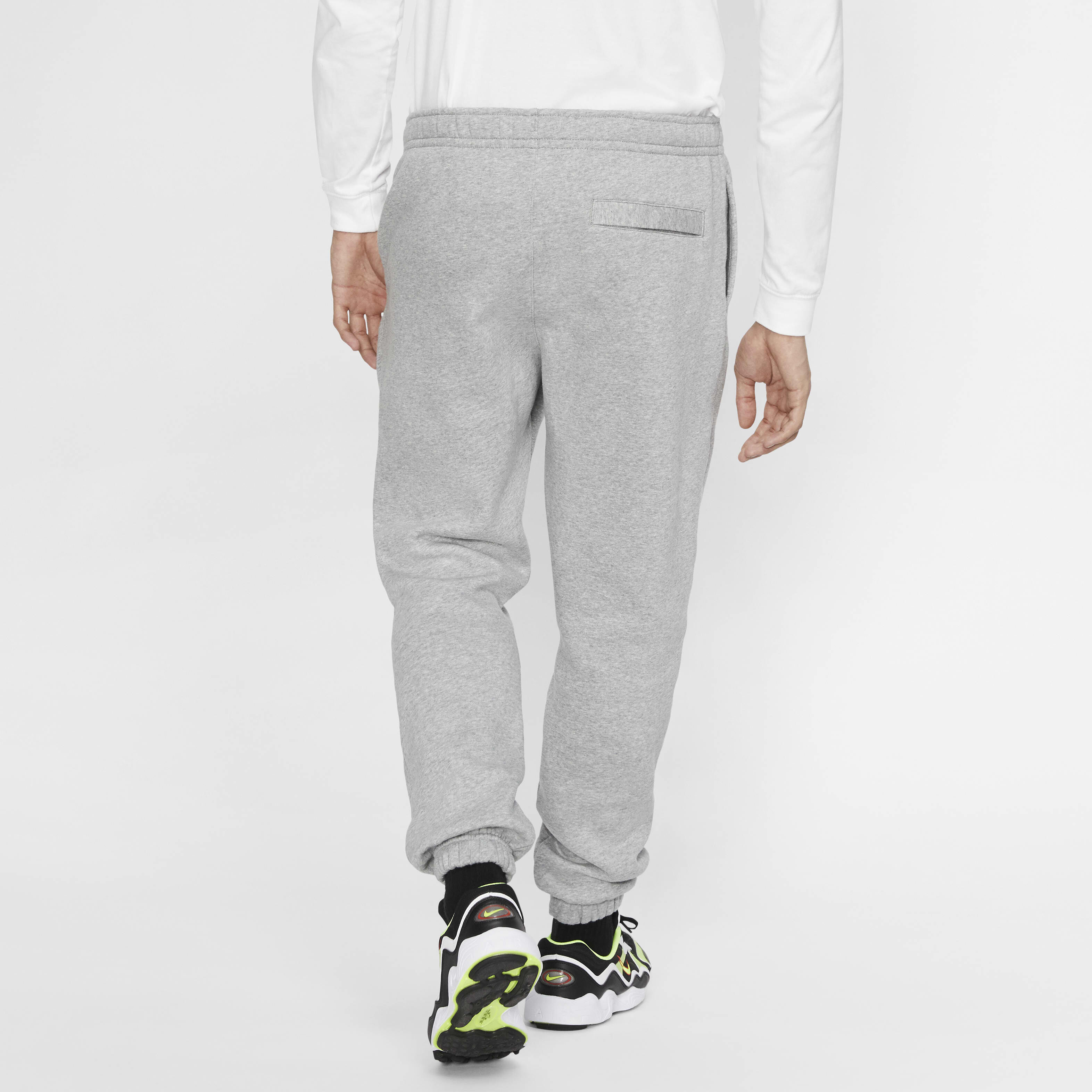 Buy Nike Sportswear Club Fleece Men s Trousers Nike Saudi Official