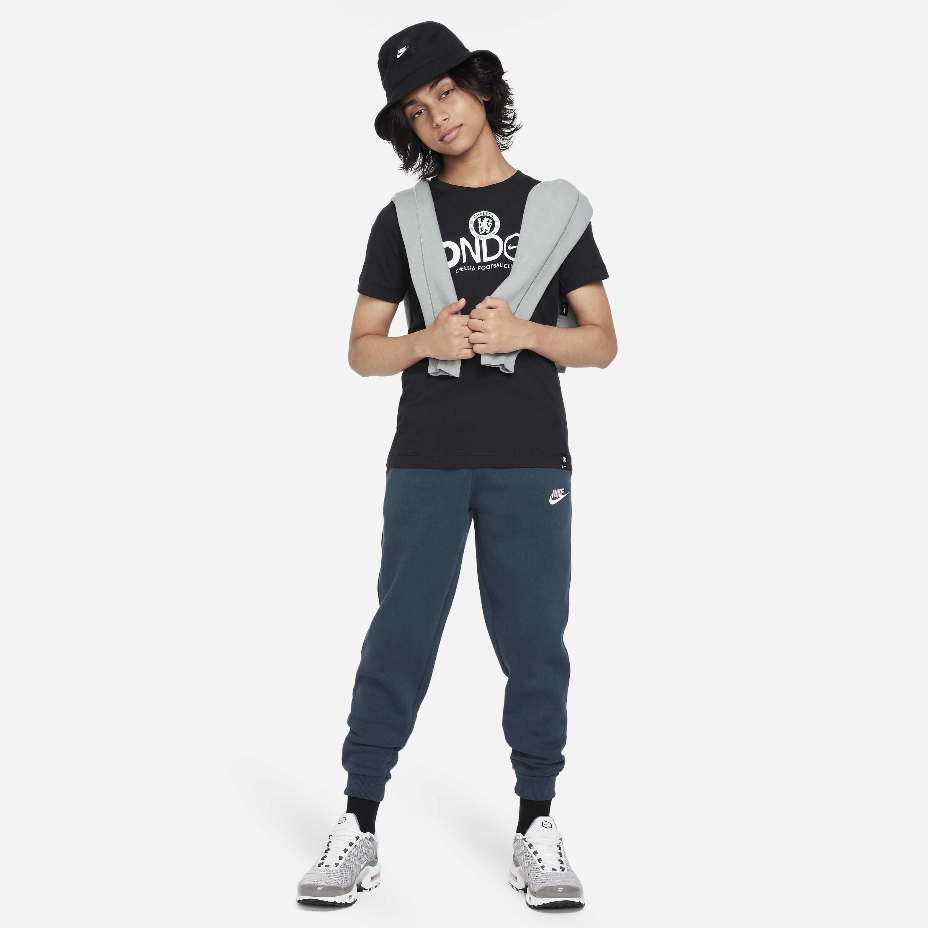 تشيلسي F.C. ميركيوريال image number 4