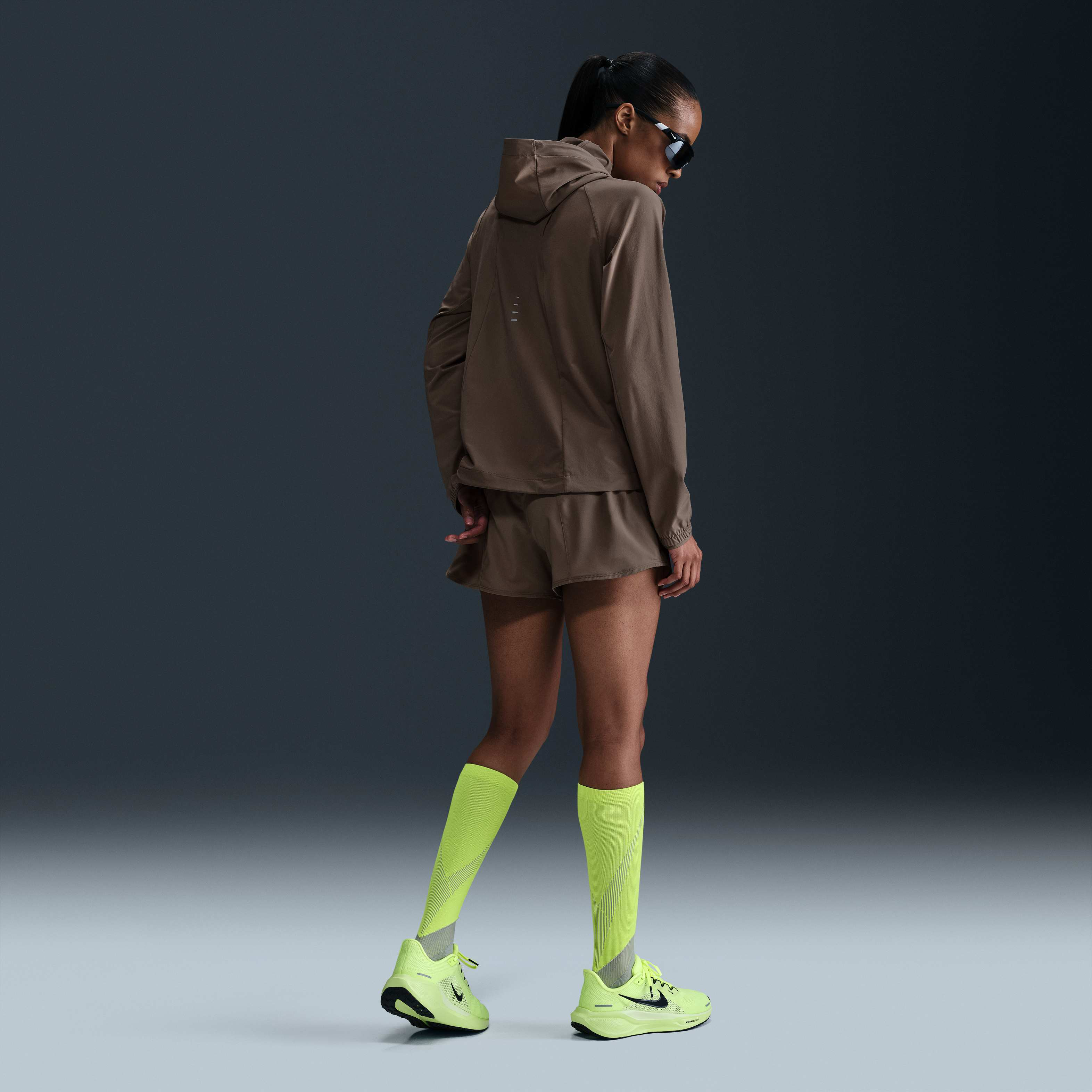 Nike Swift image number 4