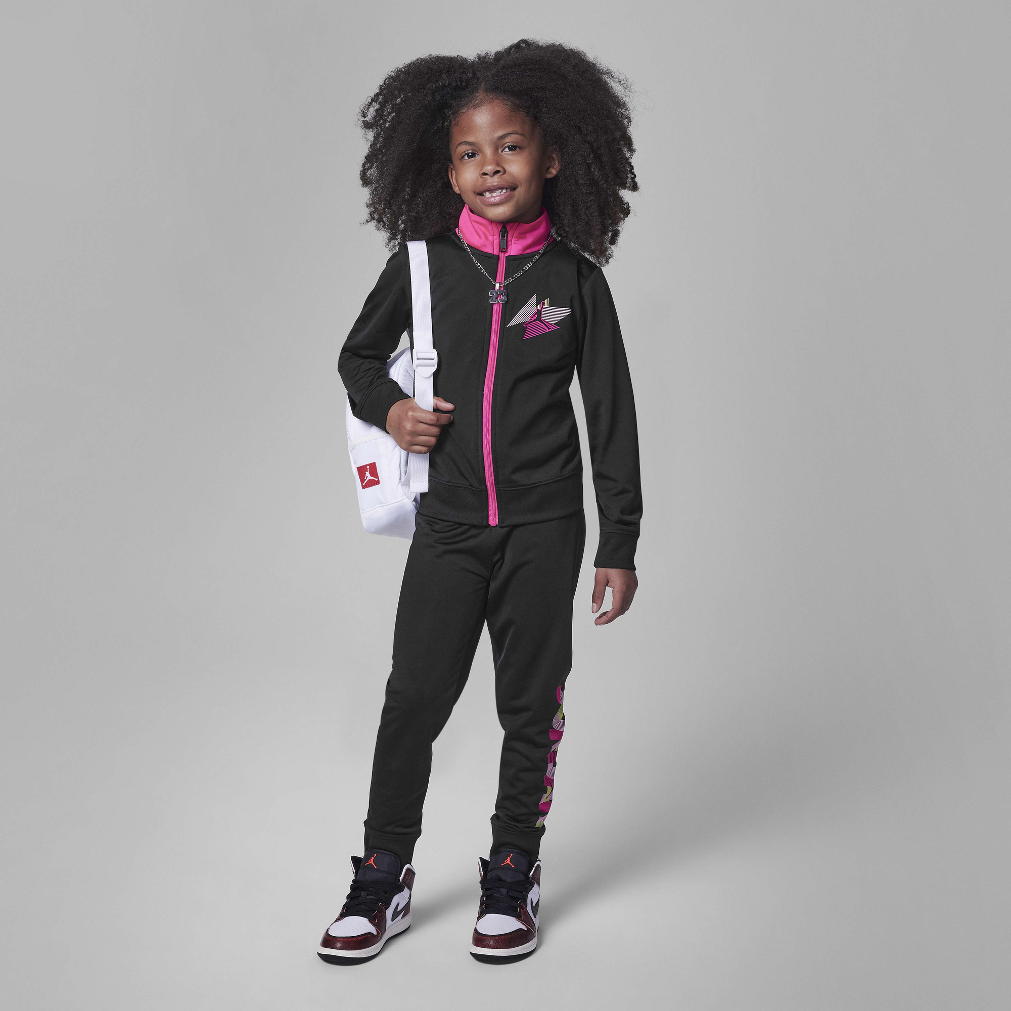 Kids jordan clearance tracksuit
