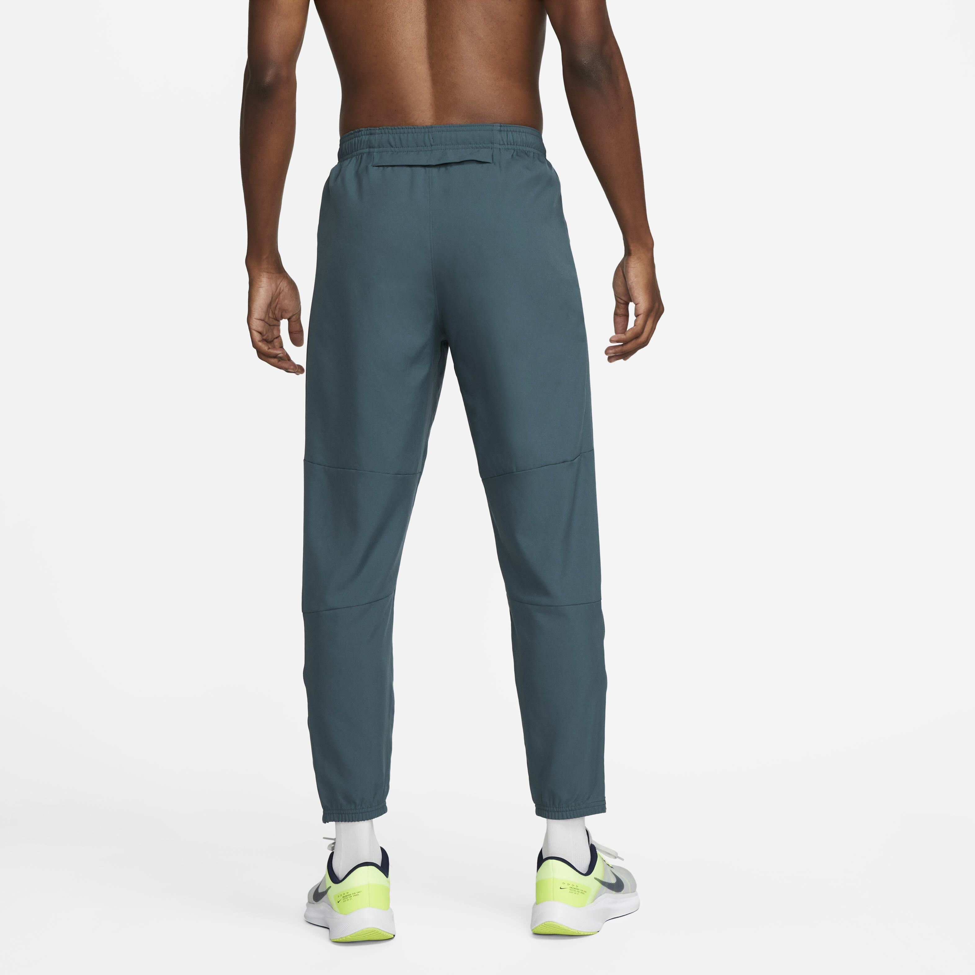 Nike Dri-FIT Challenger image number 1