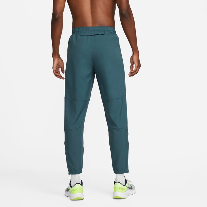 Nike Dri-FIT Challenger image number 1 Nike Dri-FIT Challenger image number 1