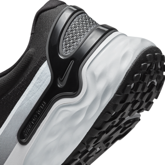 Shop Renew Run 3 Men's Road Running Shoes | Nike KSA