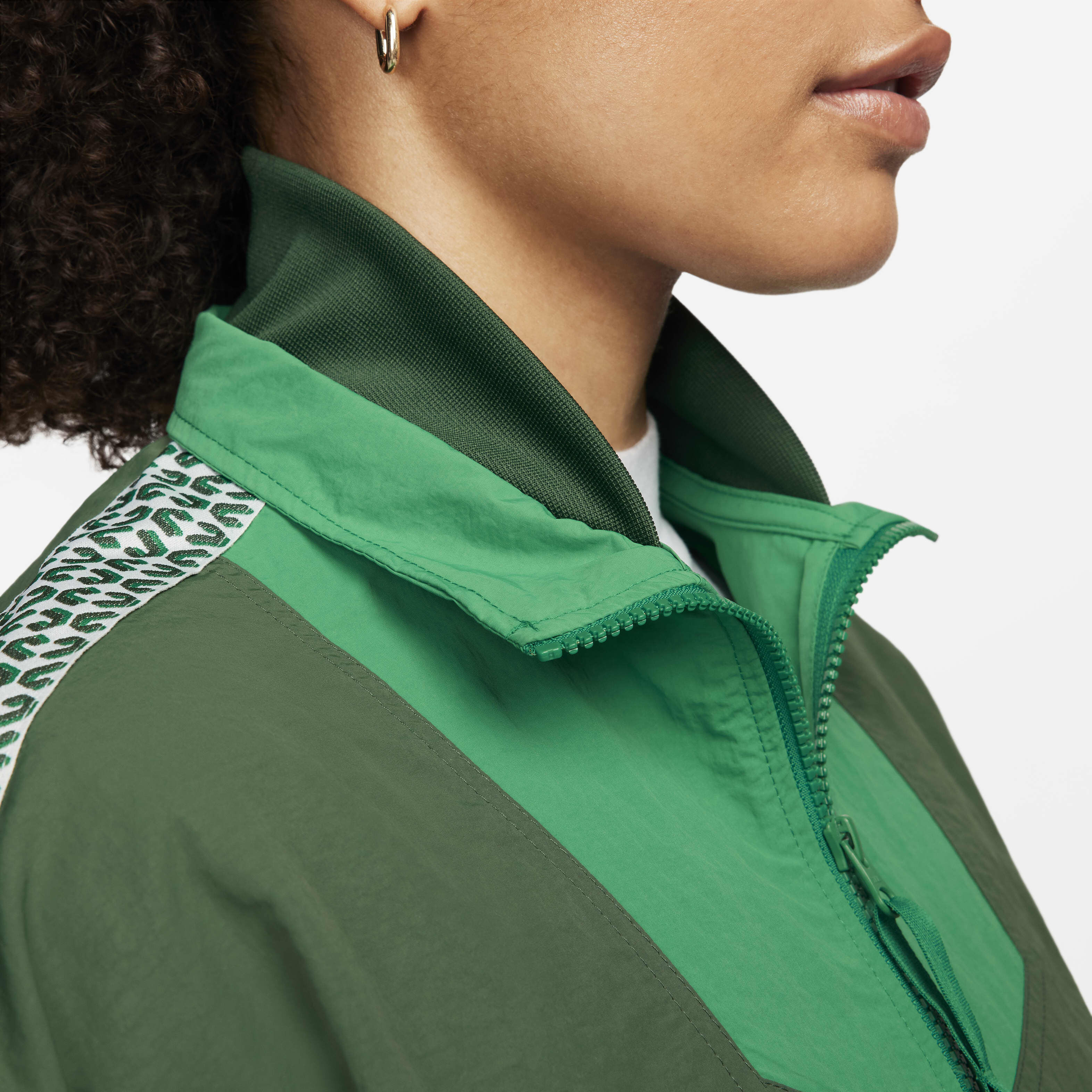 نايكي سبورتسوير image number 7