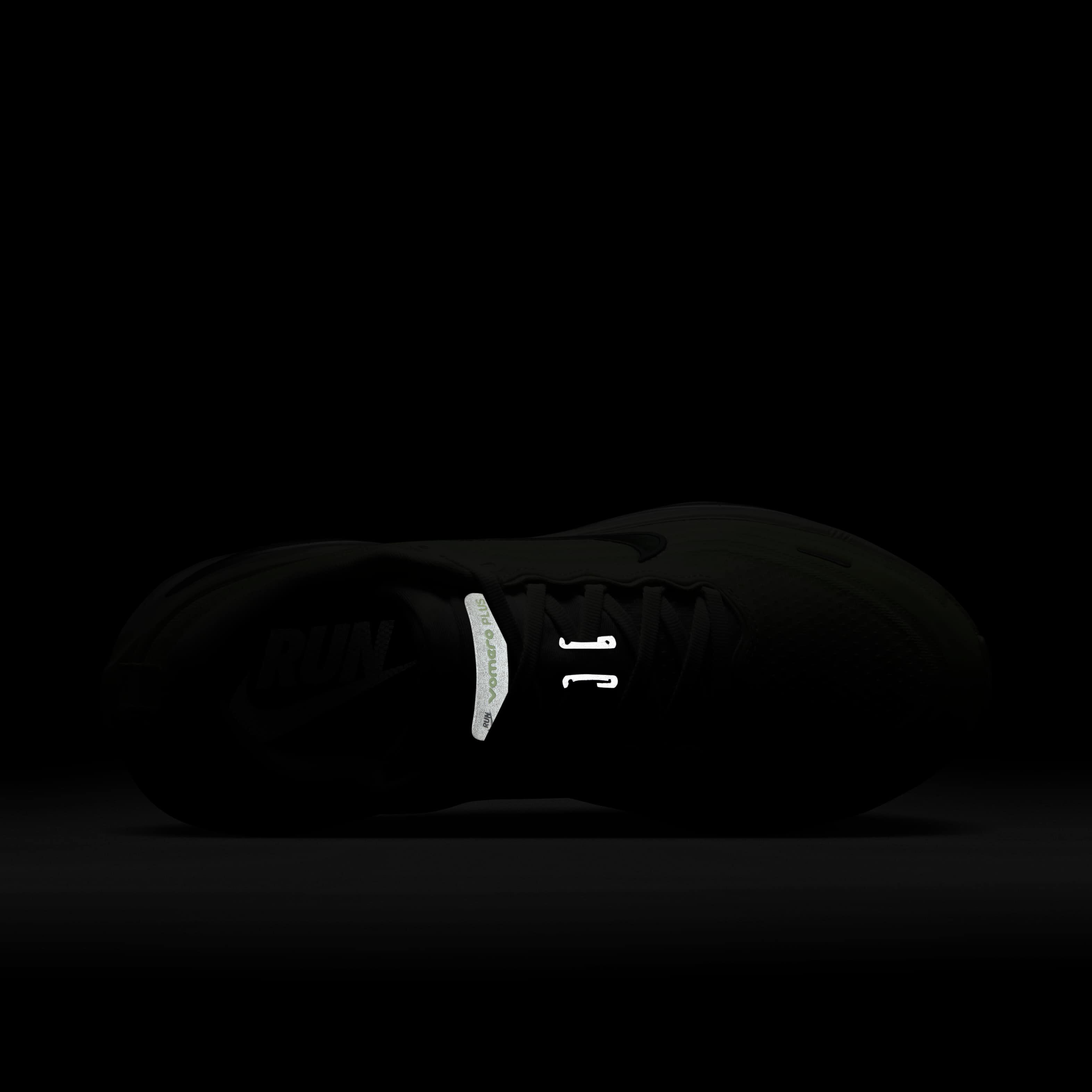 نايكي فوميرو بلس image number 8