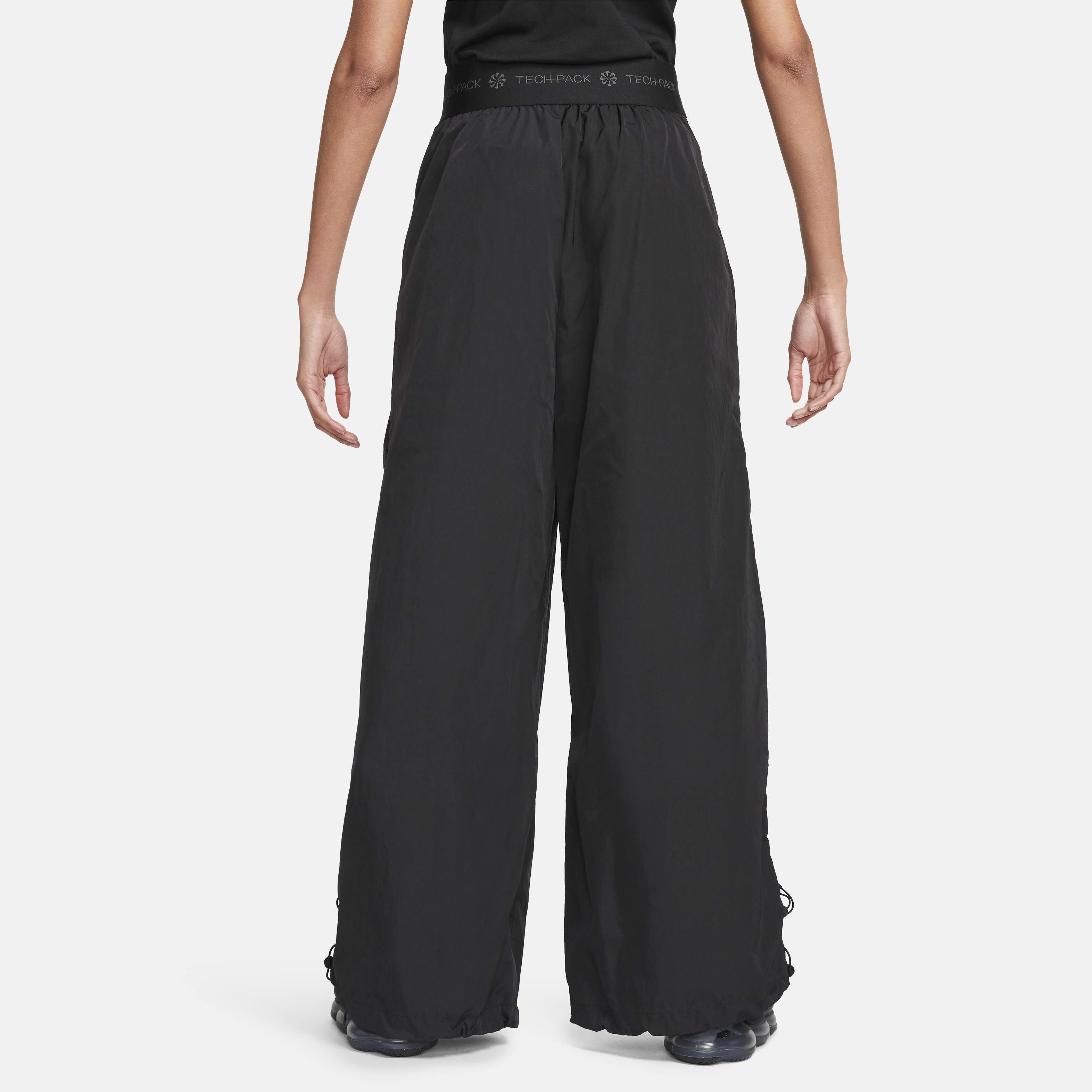 نايكي سبورتسوير تك باك image number 1