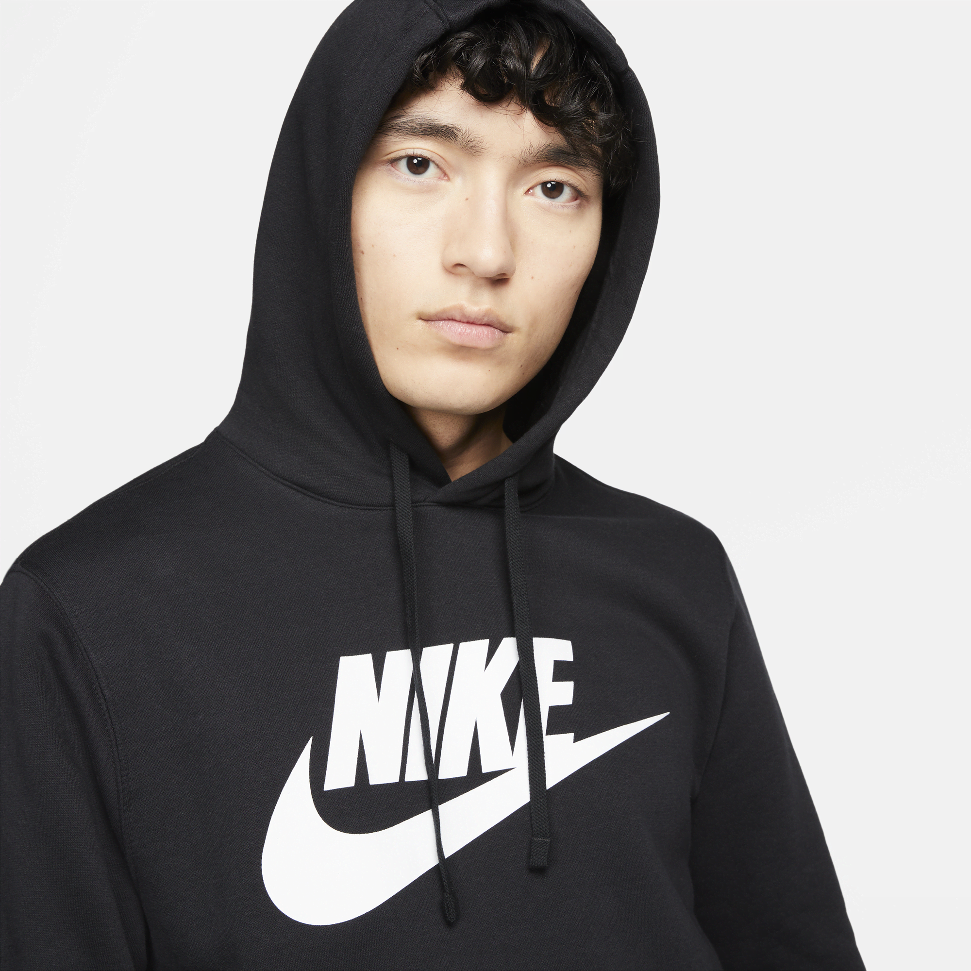 Shop Sportswear Club Fleece Men s Graphic Pullover Hoodie Nike KSA