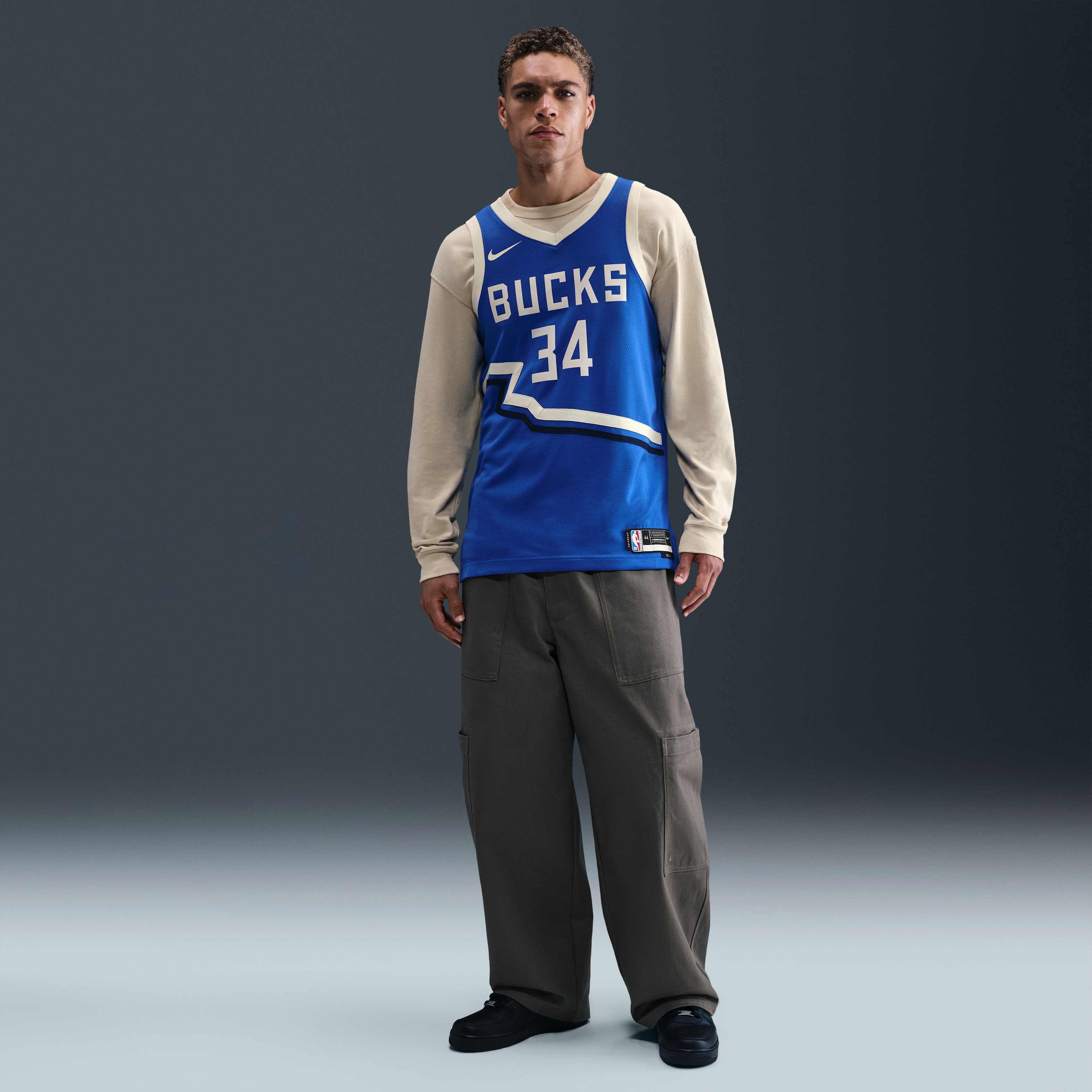 يانيس أنتيتوكونمبو ميلووكي باكس 2024/25 سيتي اديشن image number 6