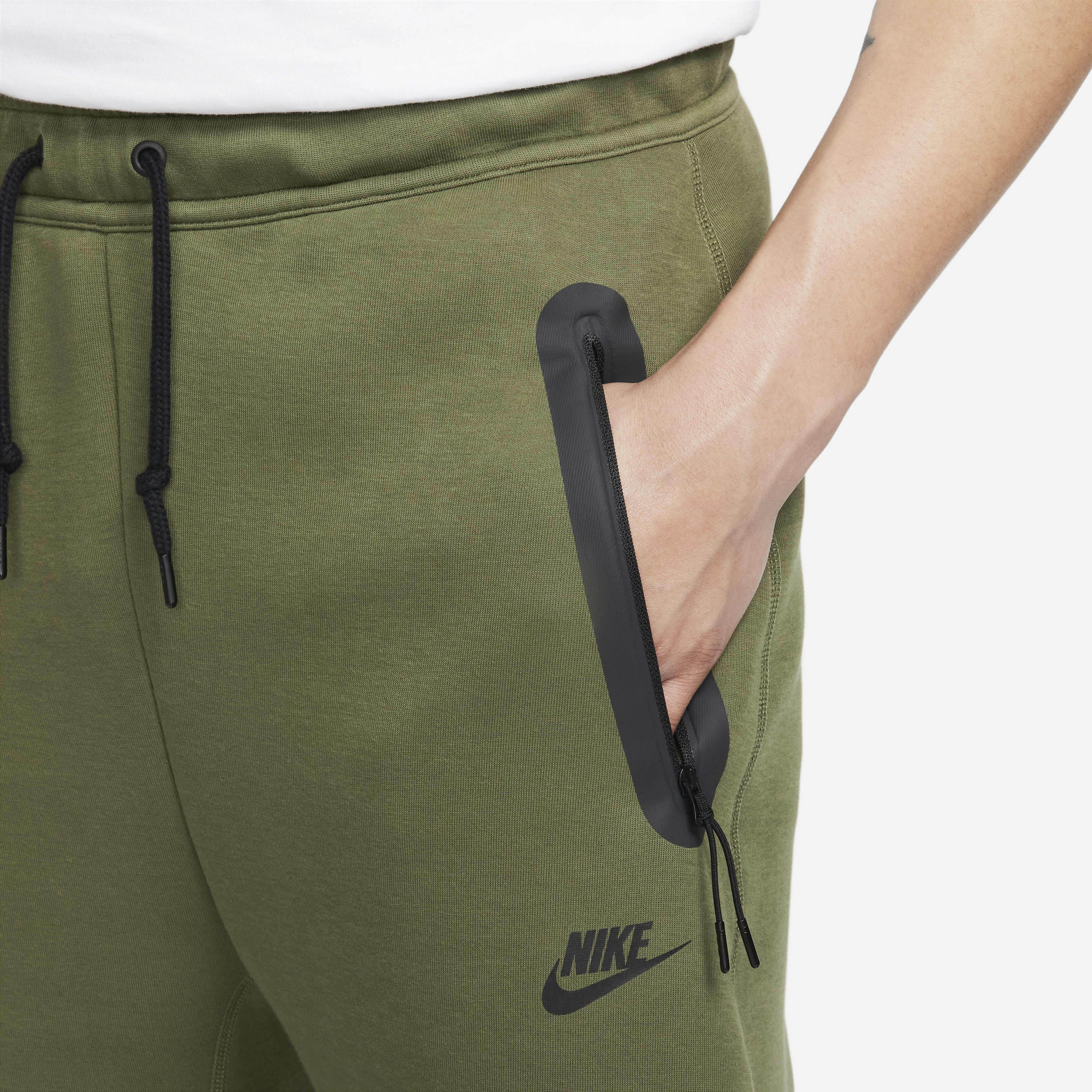 Nike tech fleece bottoms online