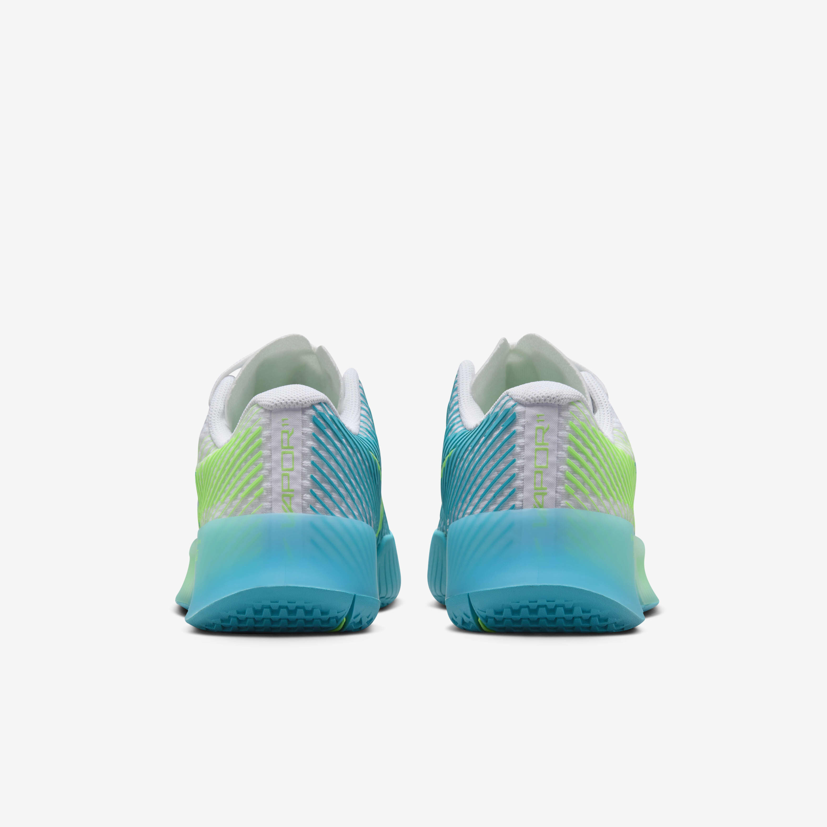 نايكي كورت اير زوم فيبور 11 image number 5