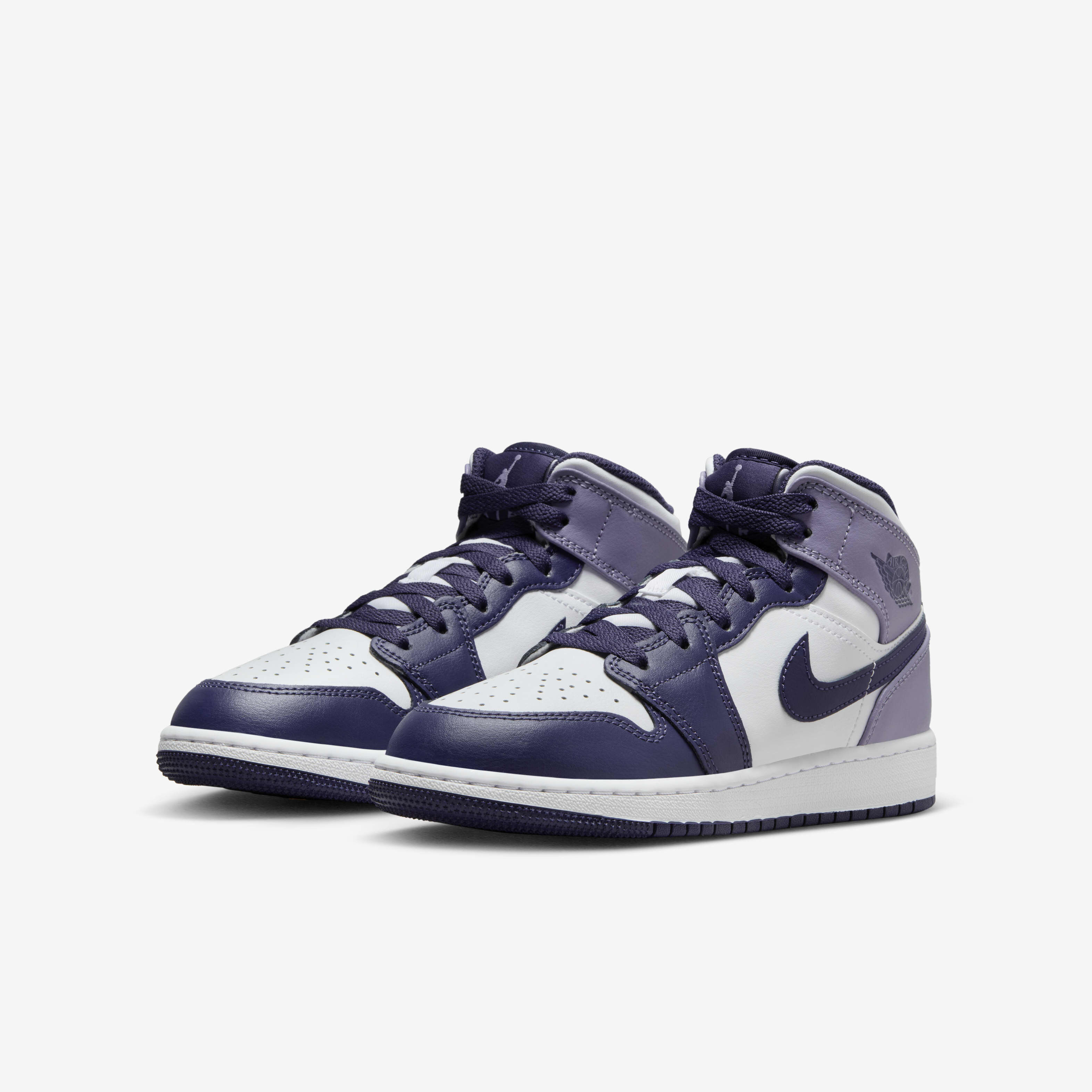 Air Jordan 1 Mid image number 4