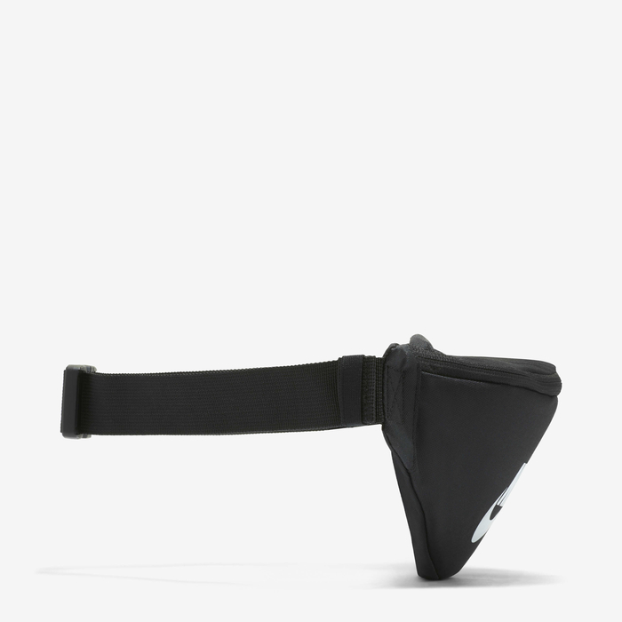 نايكي هيرتج image number 2 نايكي هيرتج image number 2