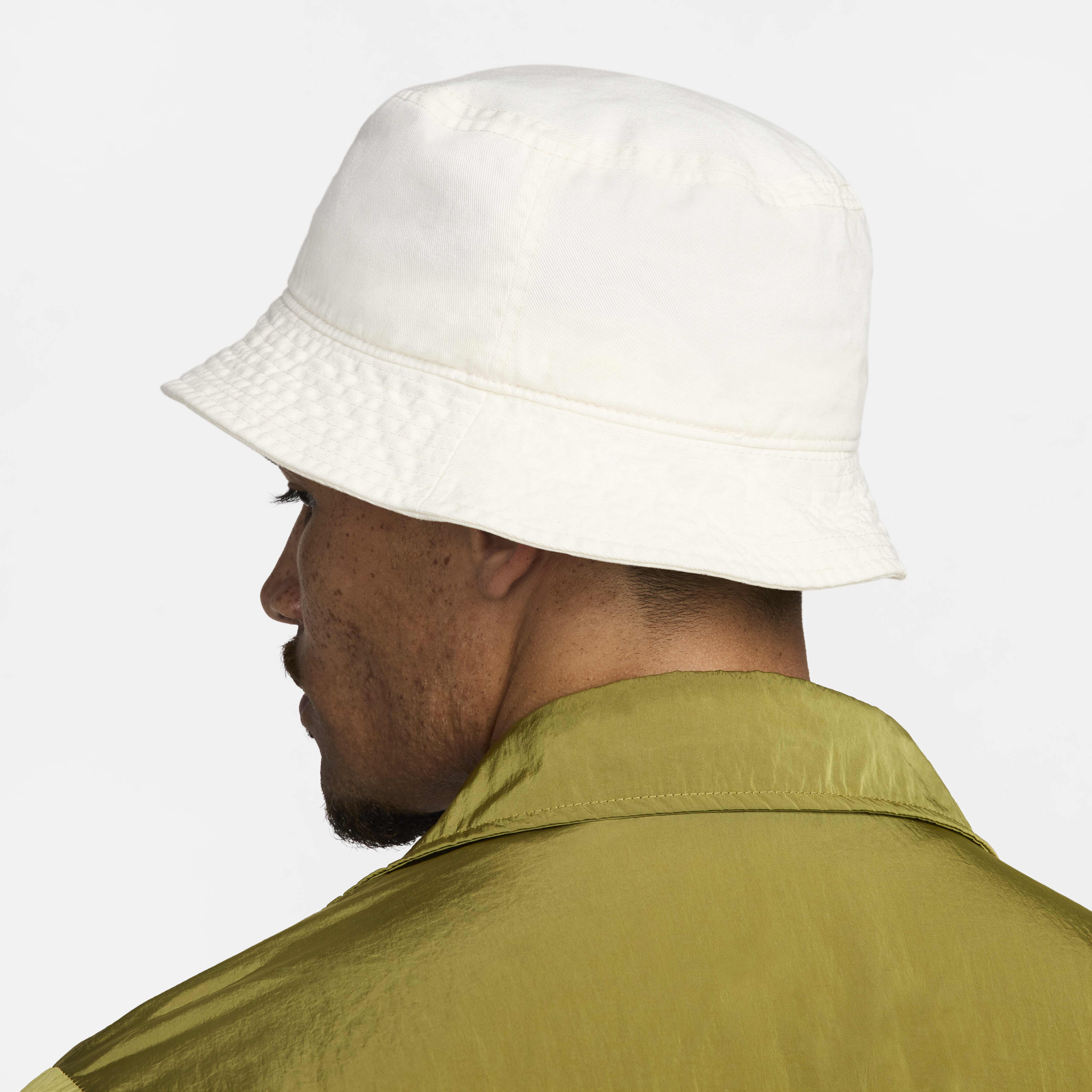 Buy Nike Apex Futura Washed Bucket Hat - Sail/Black | Nike