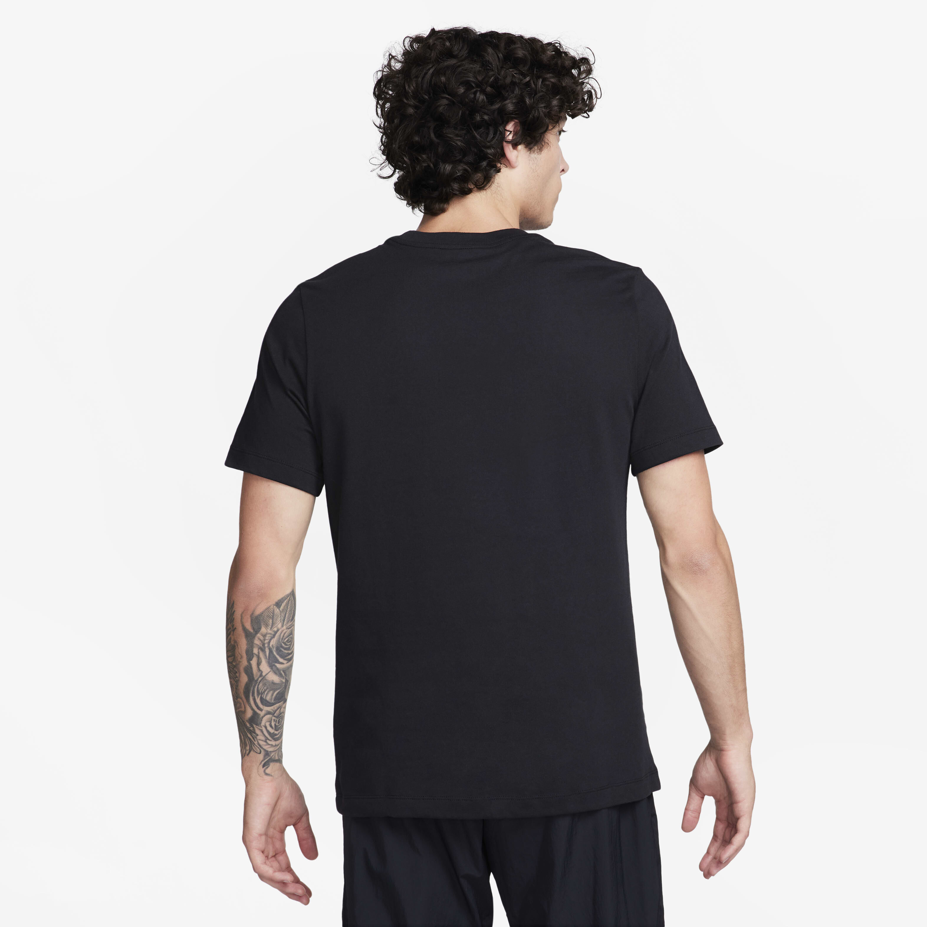 FC برشلونة كريست image number 1