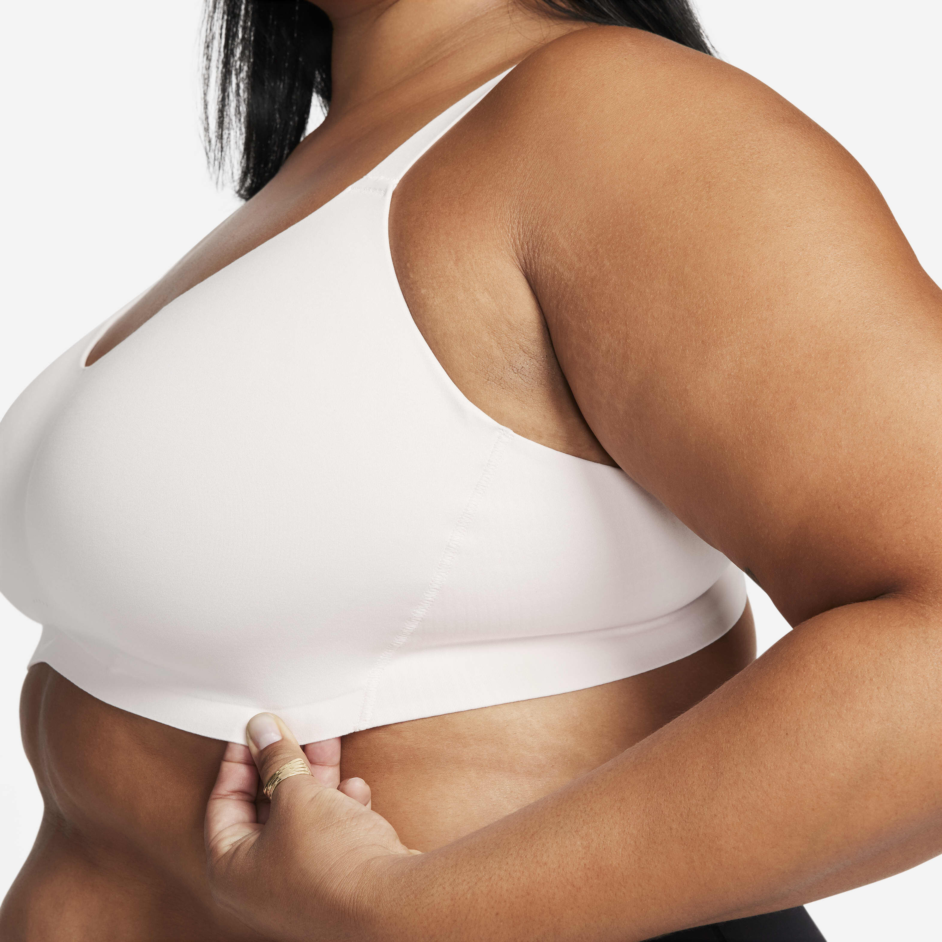 نايكي اليت مينيماليست image number 10