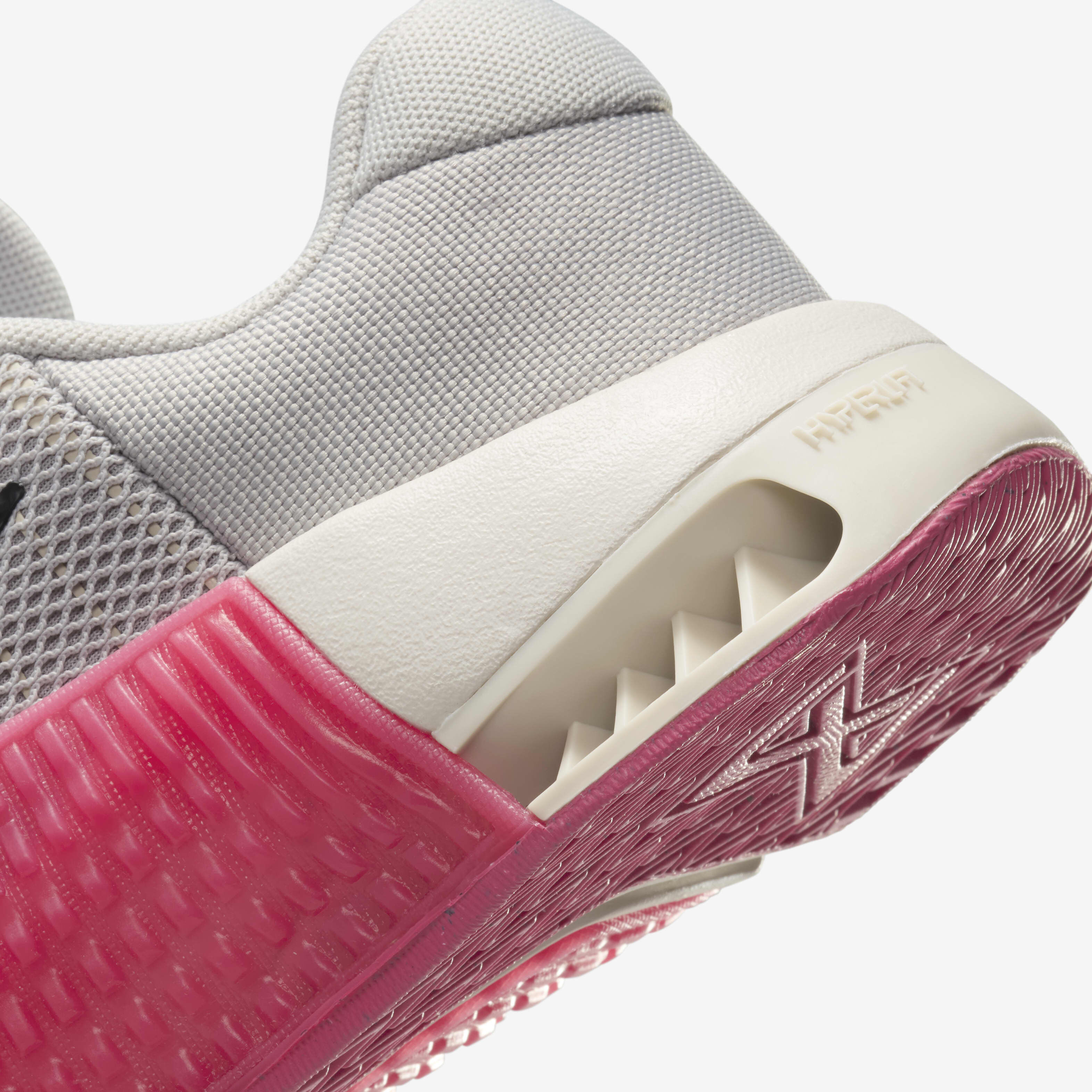Nike metcon pink shop