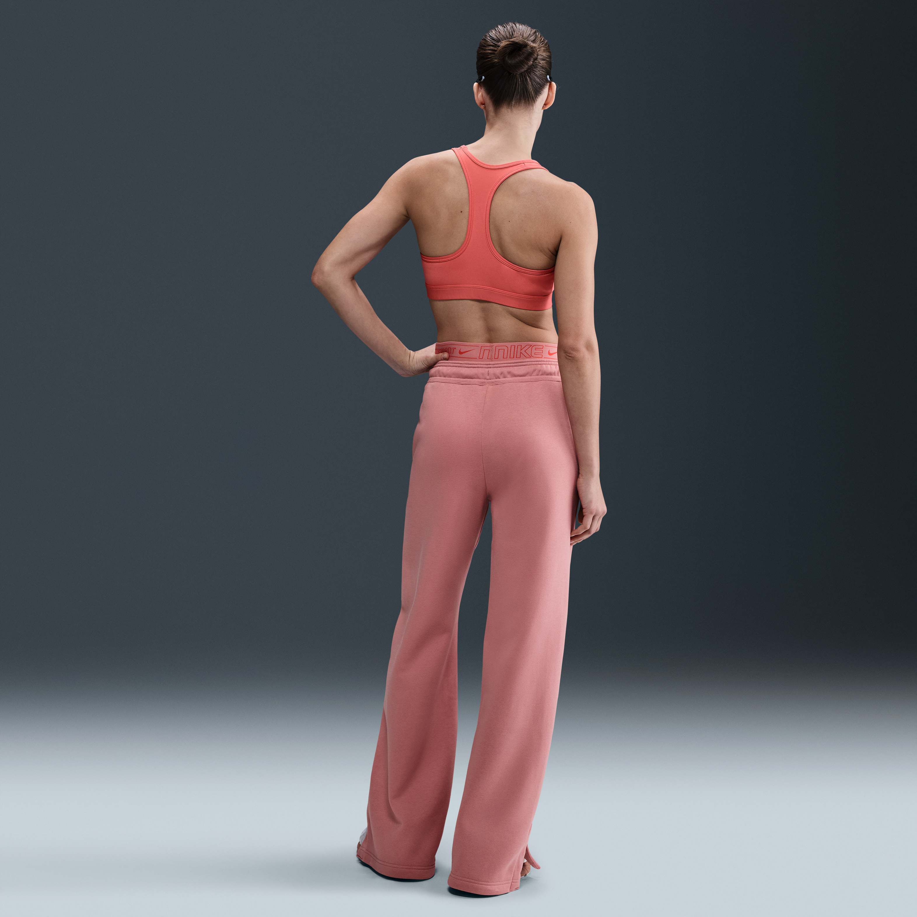 نايكي سبورتسوير فينيكس فليس image number 3