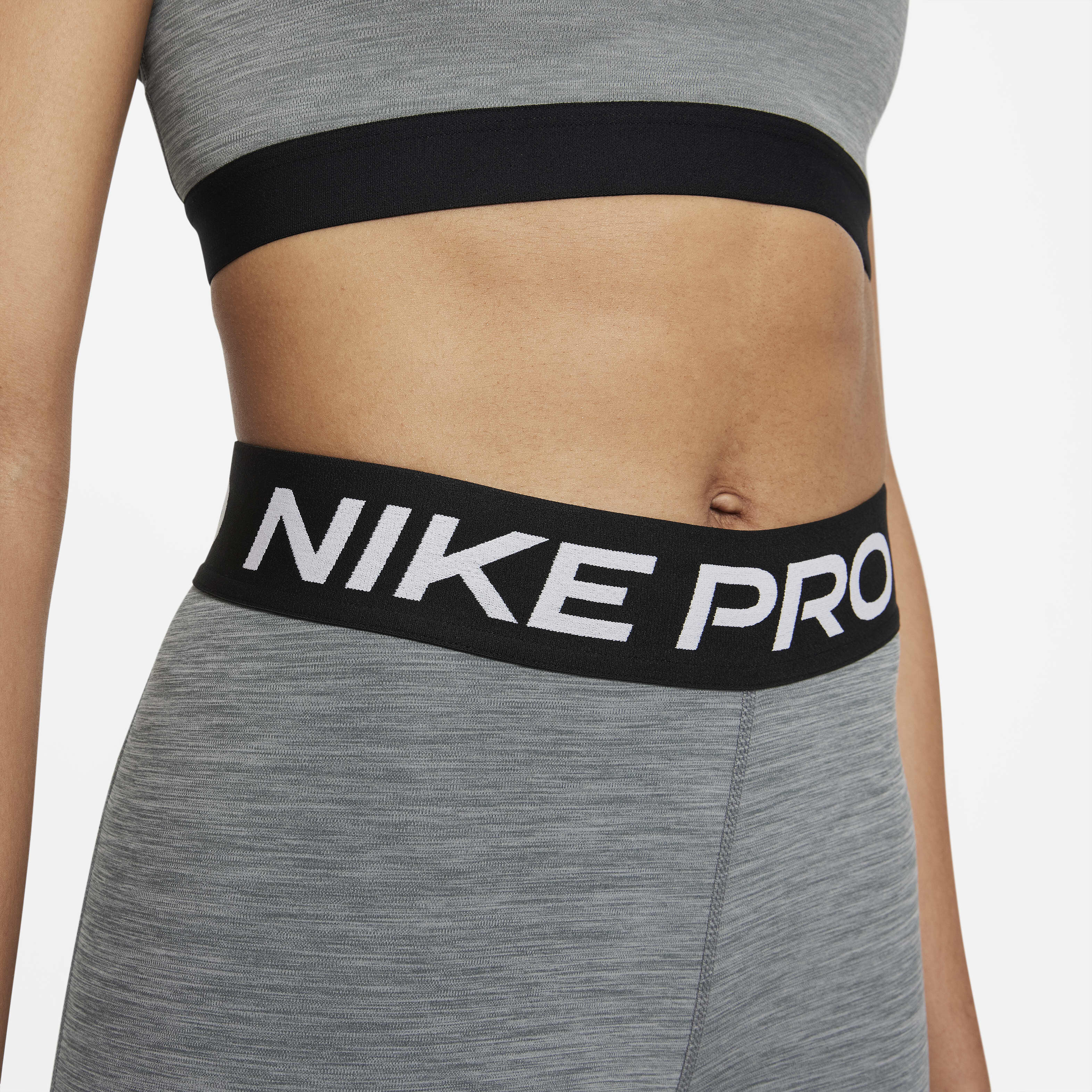 Nike Pro image number 2