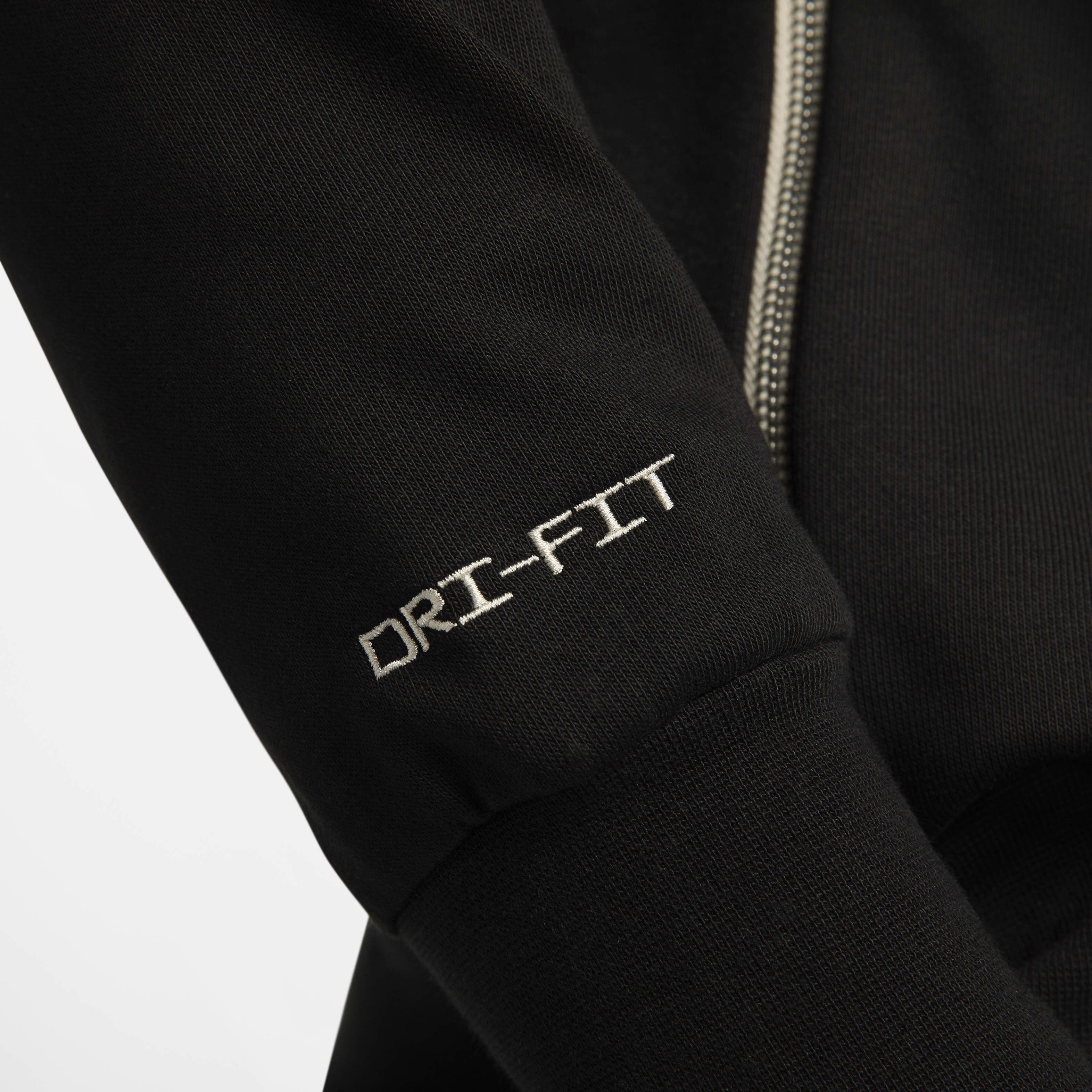 Giannis Standard Issue image number 5