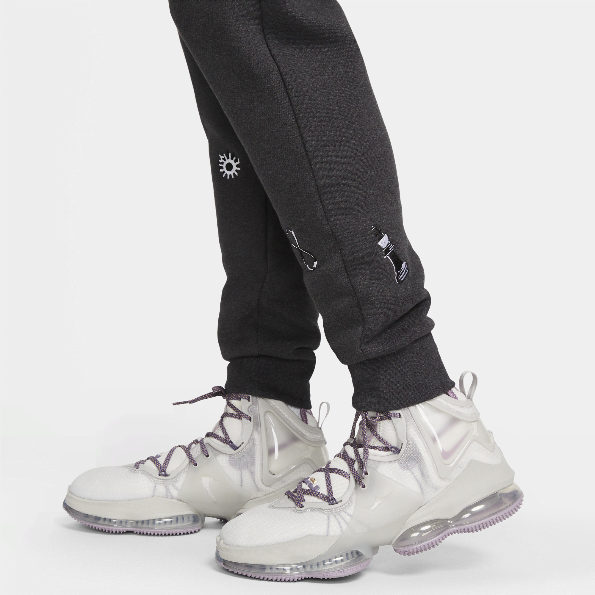 Nike sales lebron sweatpants