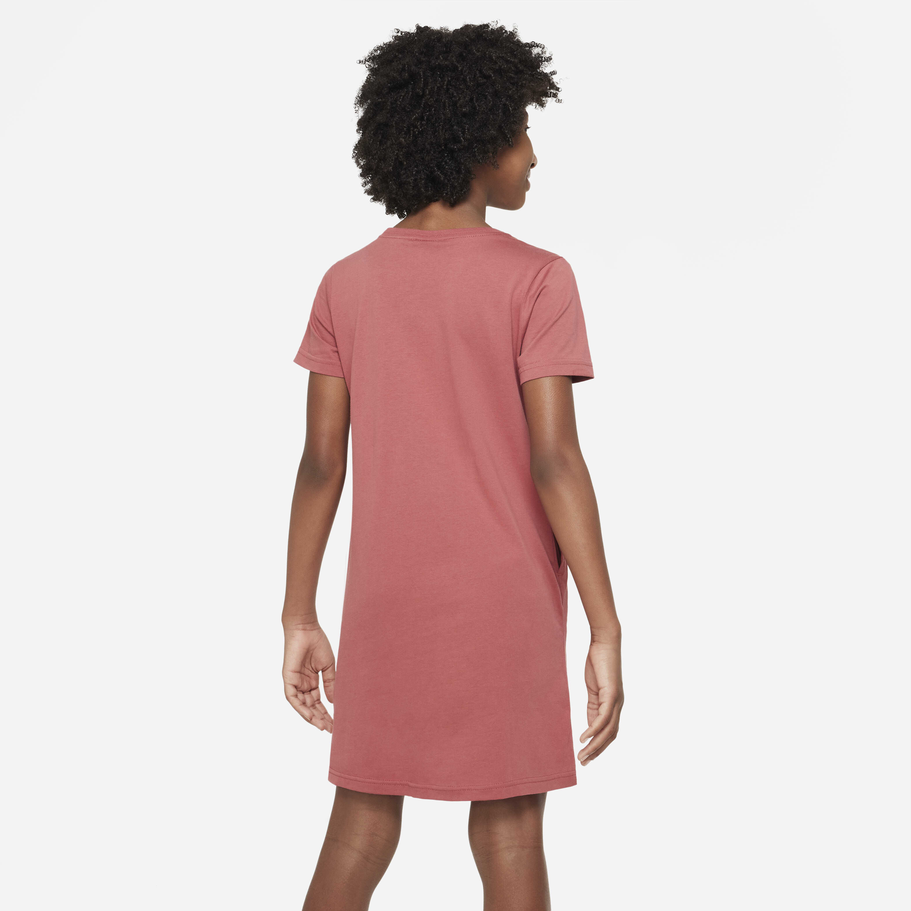 نايكي سبورتسوير image number 1