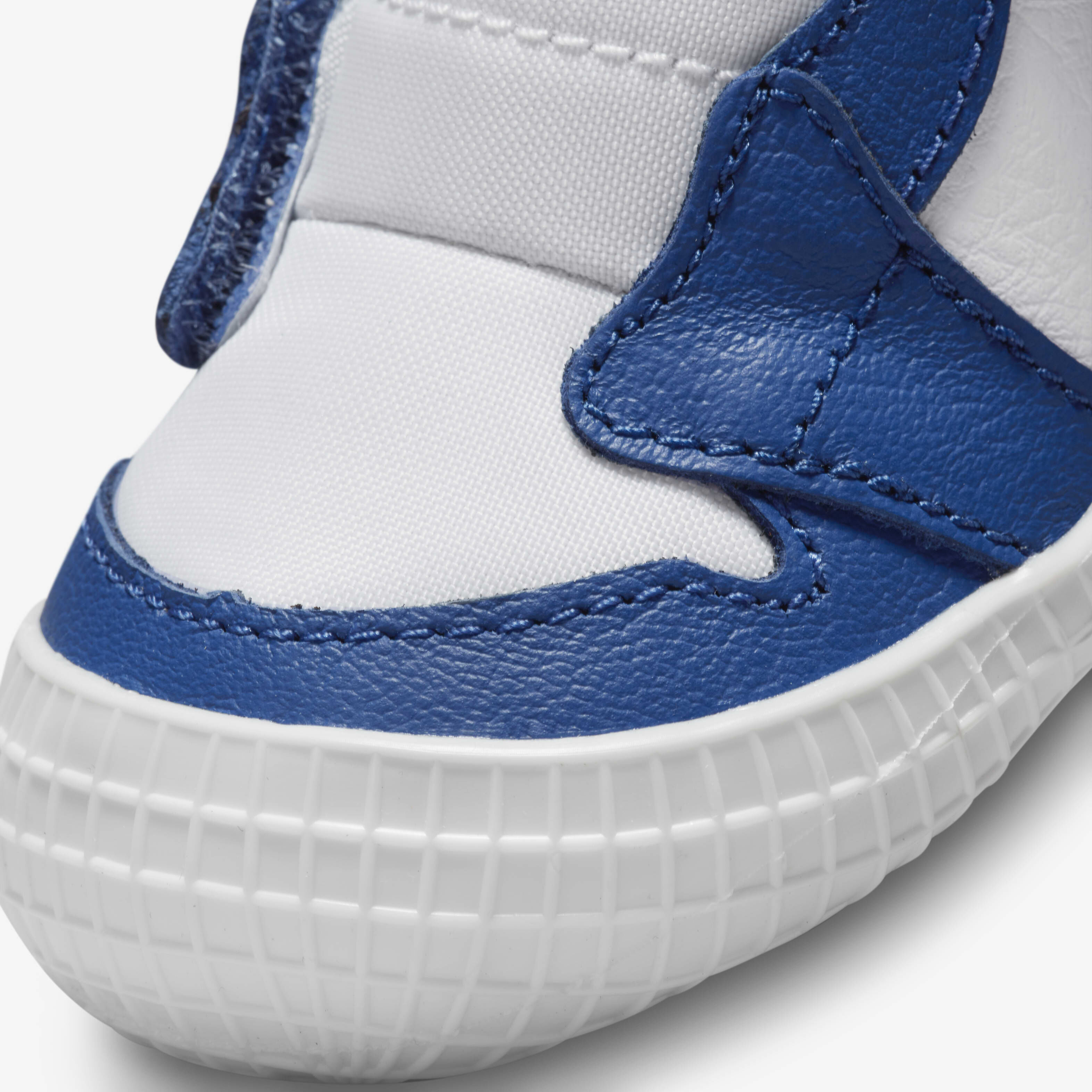 Jordan 1 image number 6