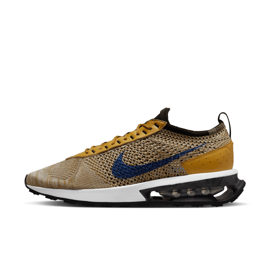 Nike flyknit top racer mens sale
