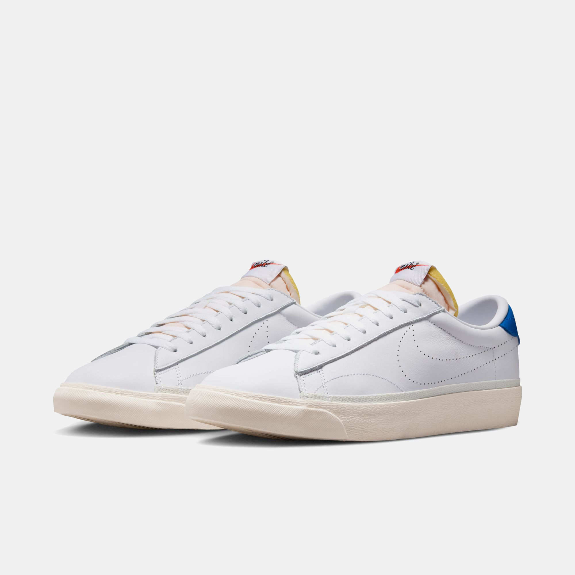 Nike Tennis Classic image number 2